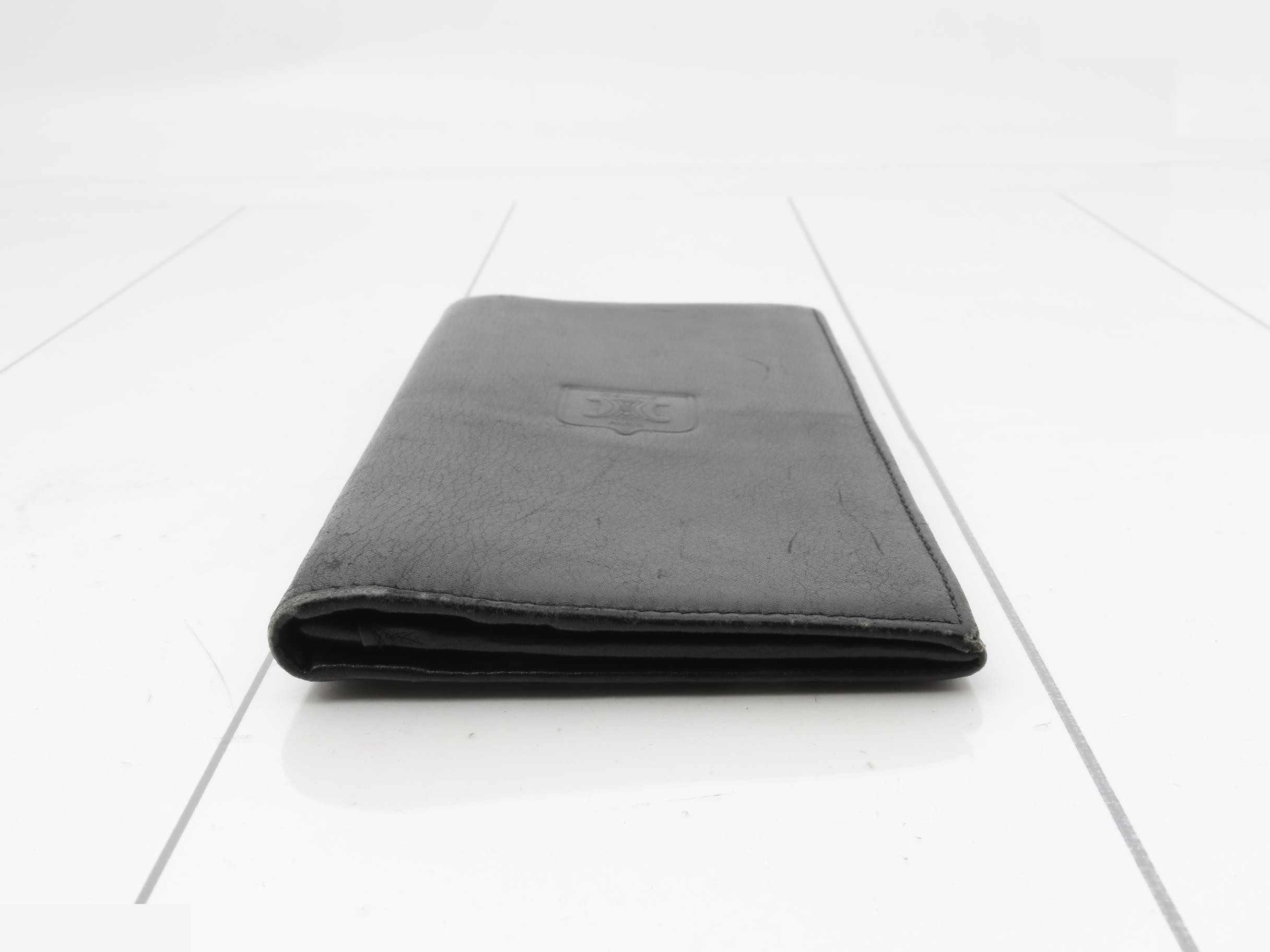 Black wallet — view 3