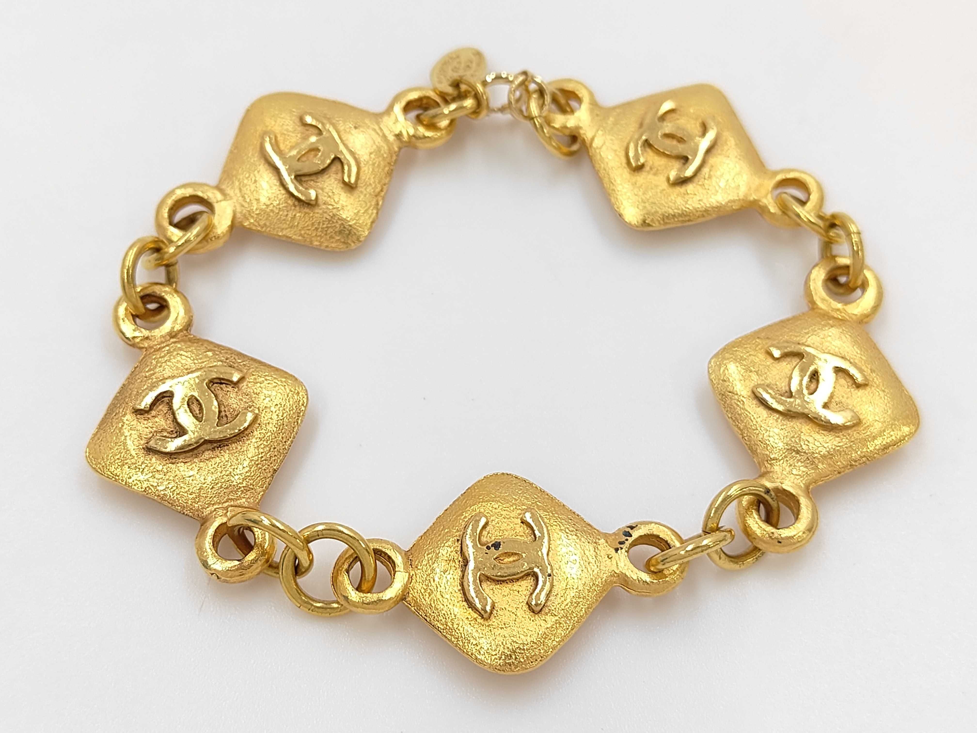 Bracelet 29 Coco Mark Bracelet/Bangle