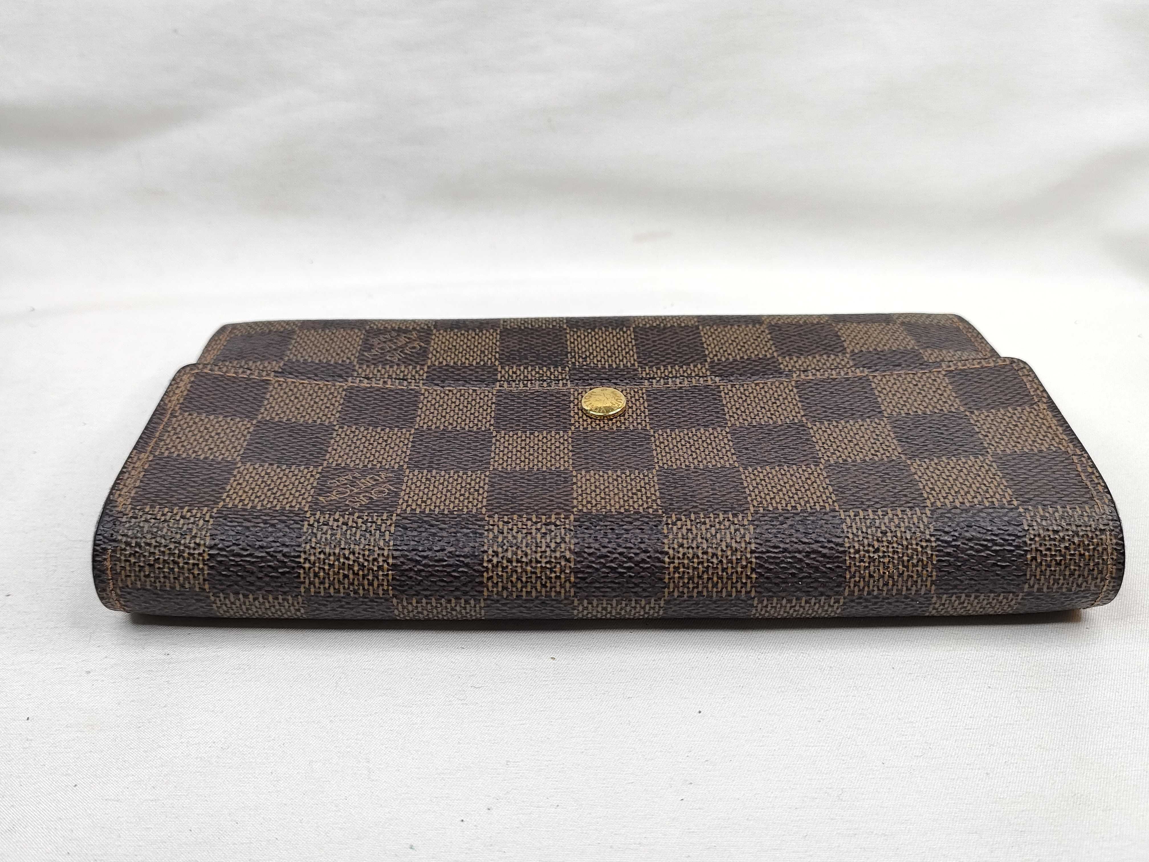 Damier Louis Vuitton Damier Portefeuille Sarah Wallet — view 6