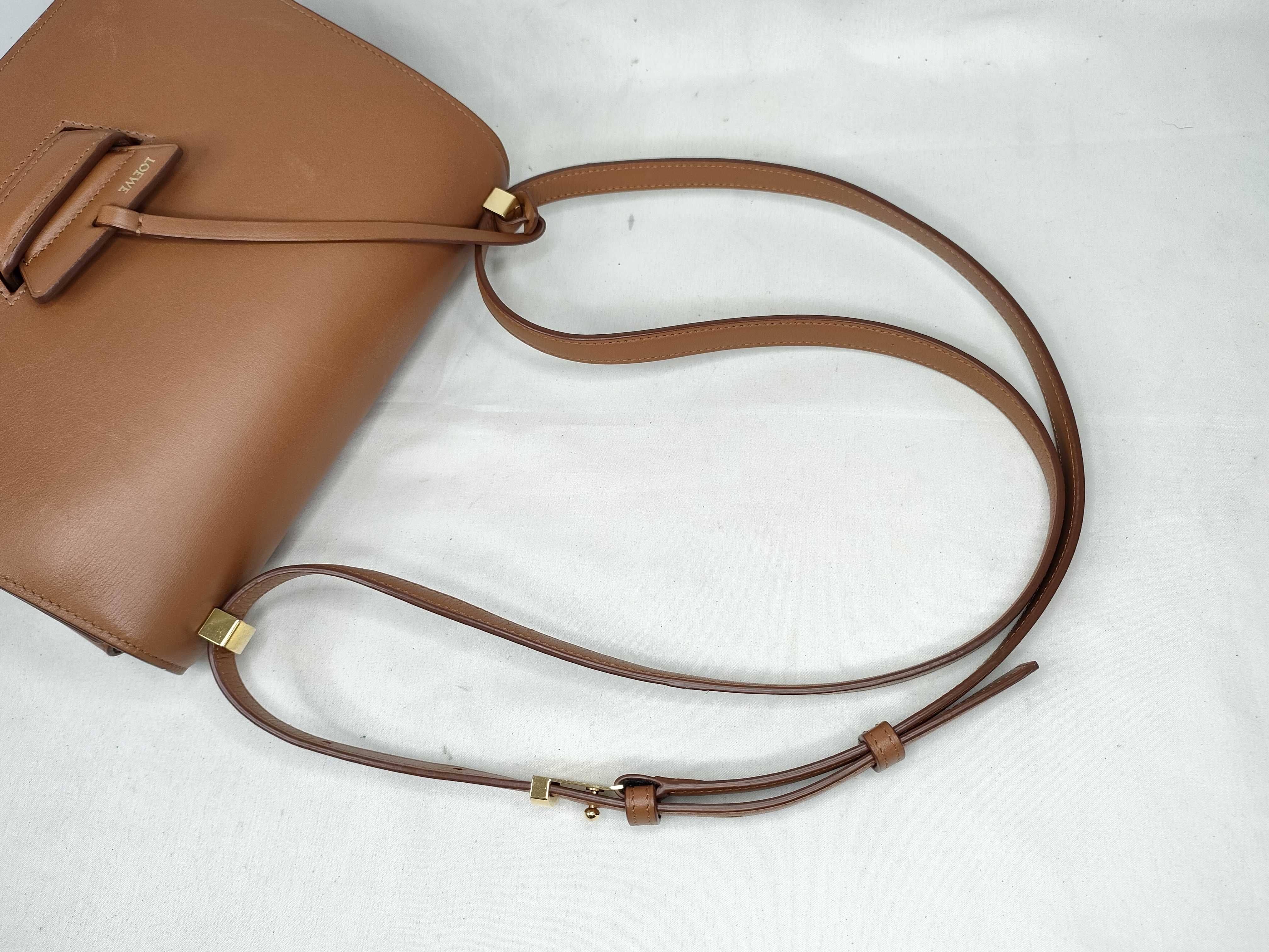 Barcelona Leather Shoulder Bag, Brown — view 3