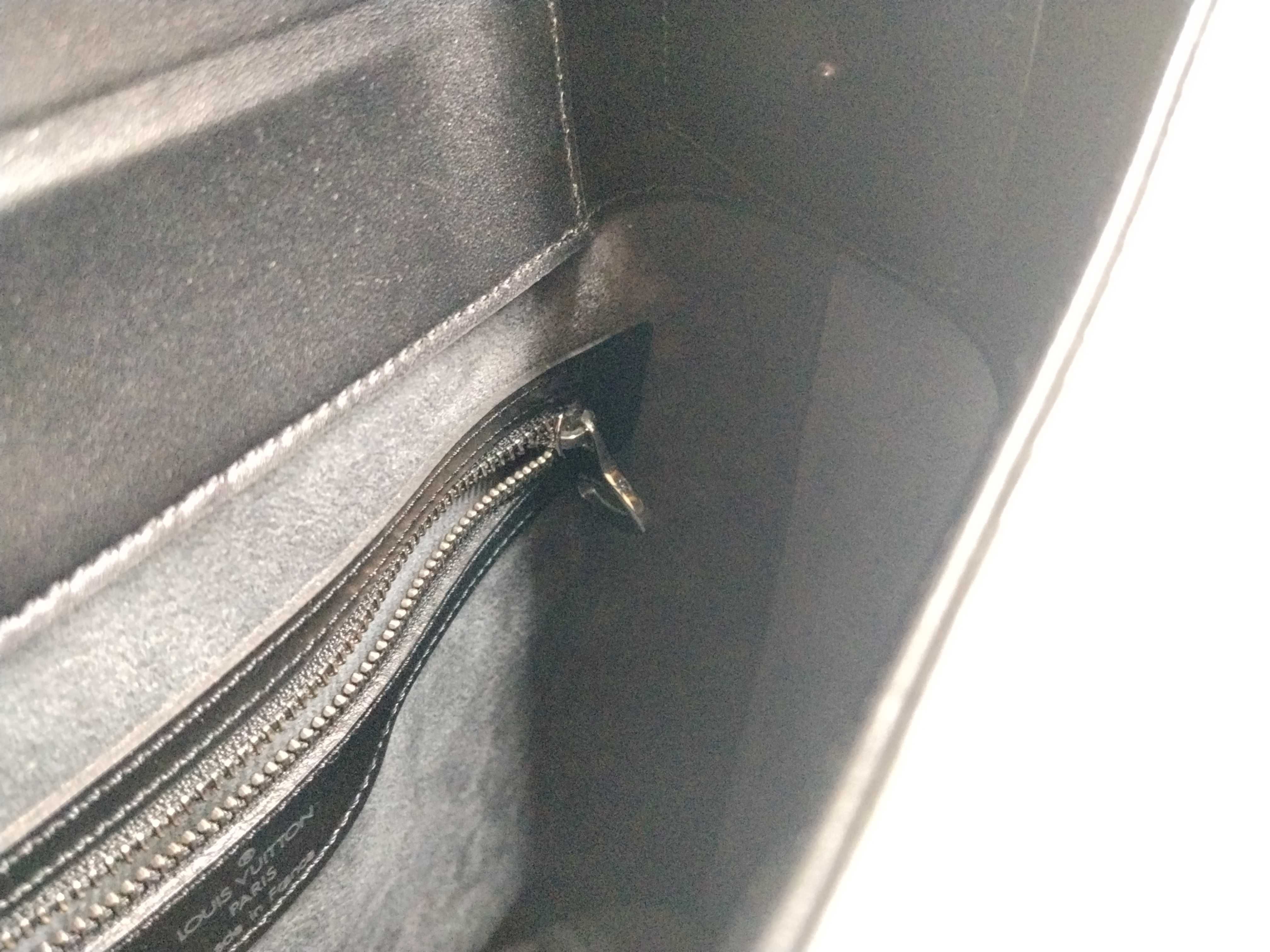 Epi Verso Shoulder Bag — view 11