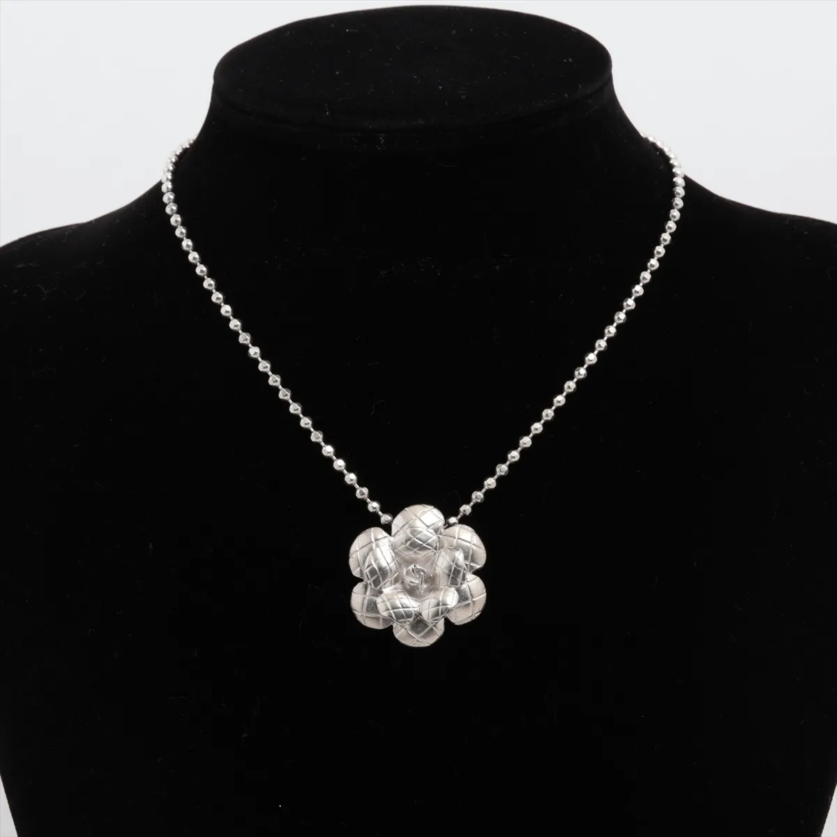 Camellia 98A Necklace GP Silver — view 5