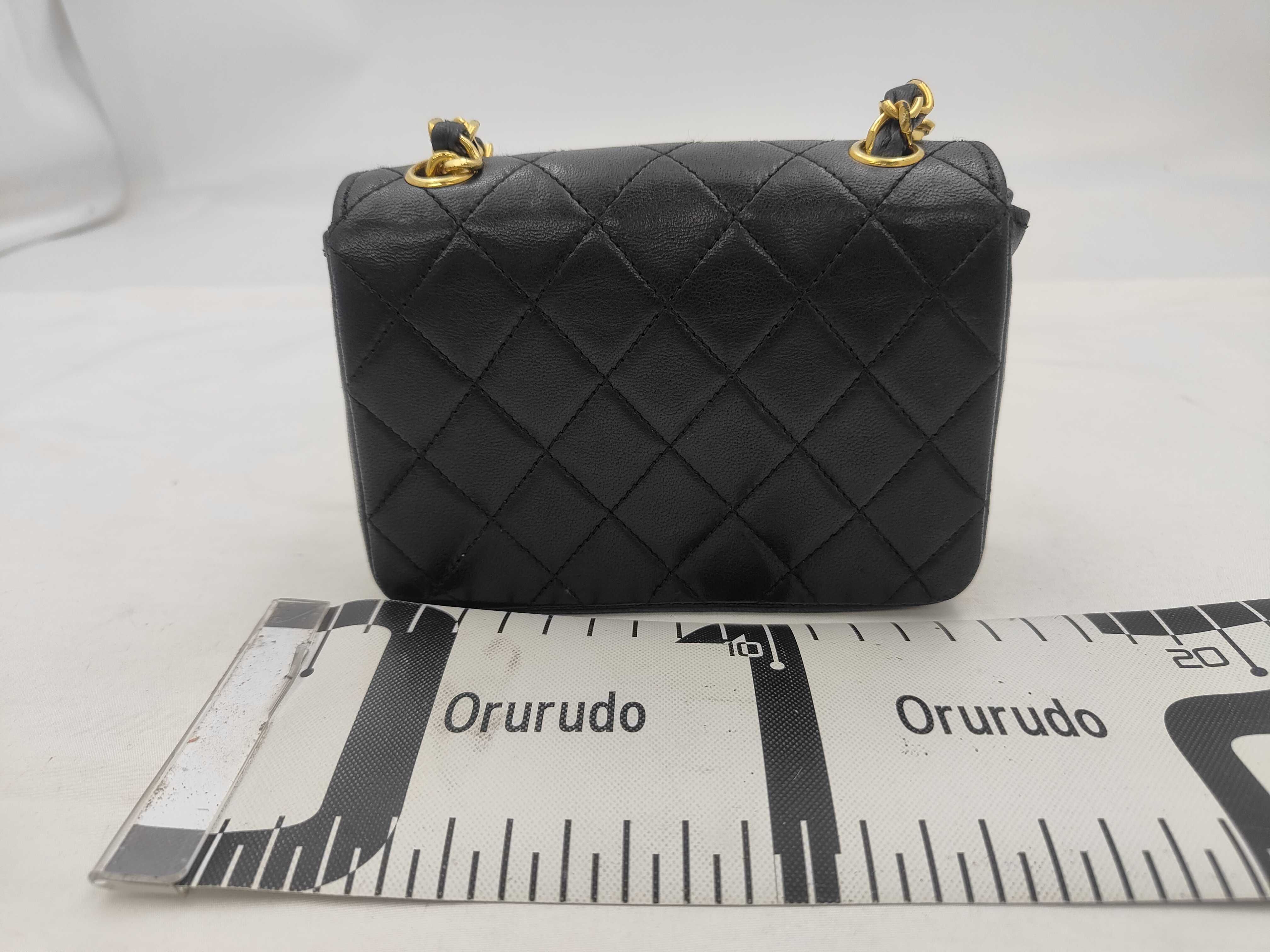 Matelassé Lambskin Chain Shoulder Bag — view 2