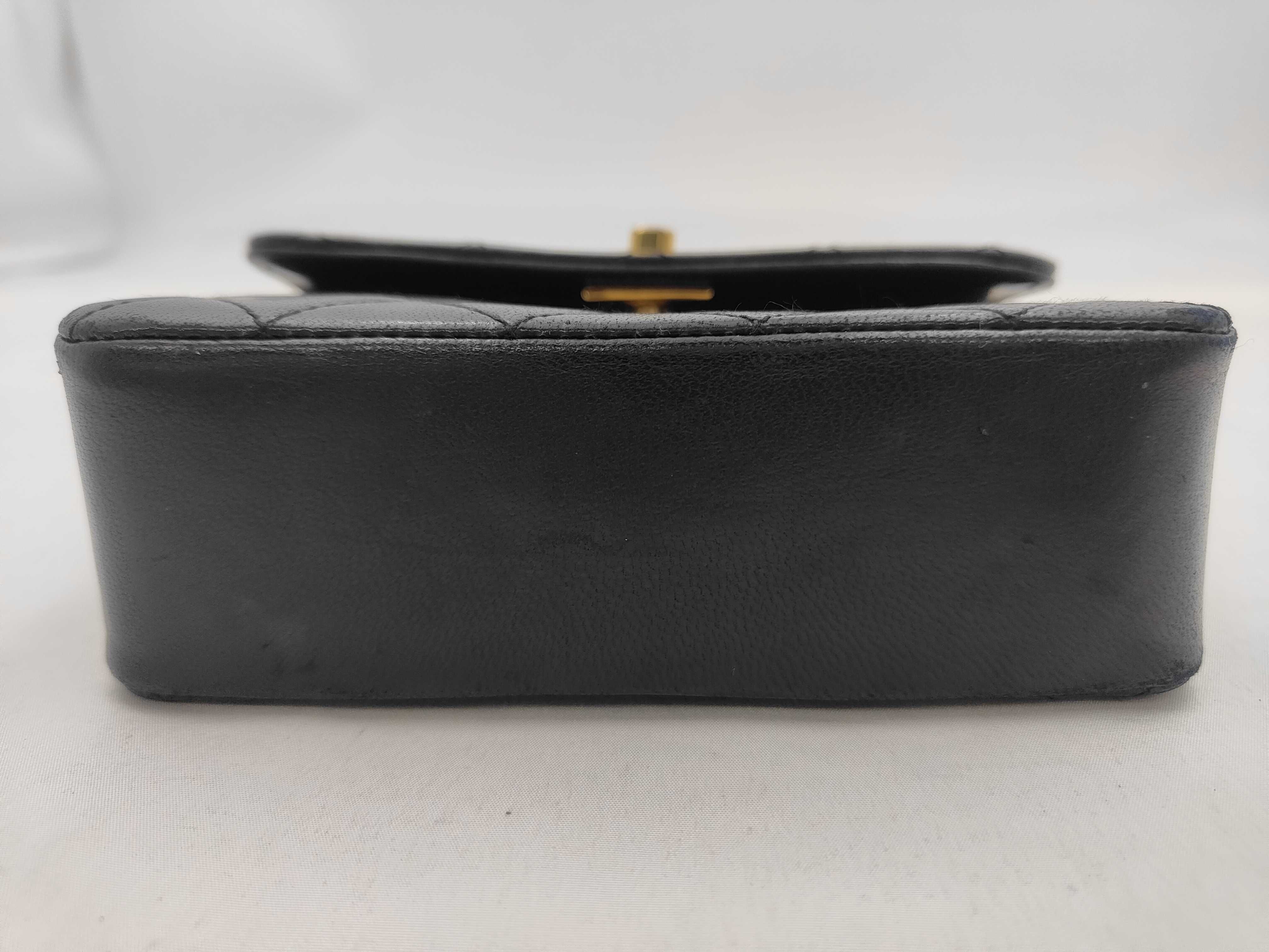 Matelassé Lambskin Chain Shoulder Bag — view 7
