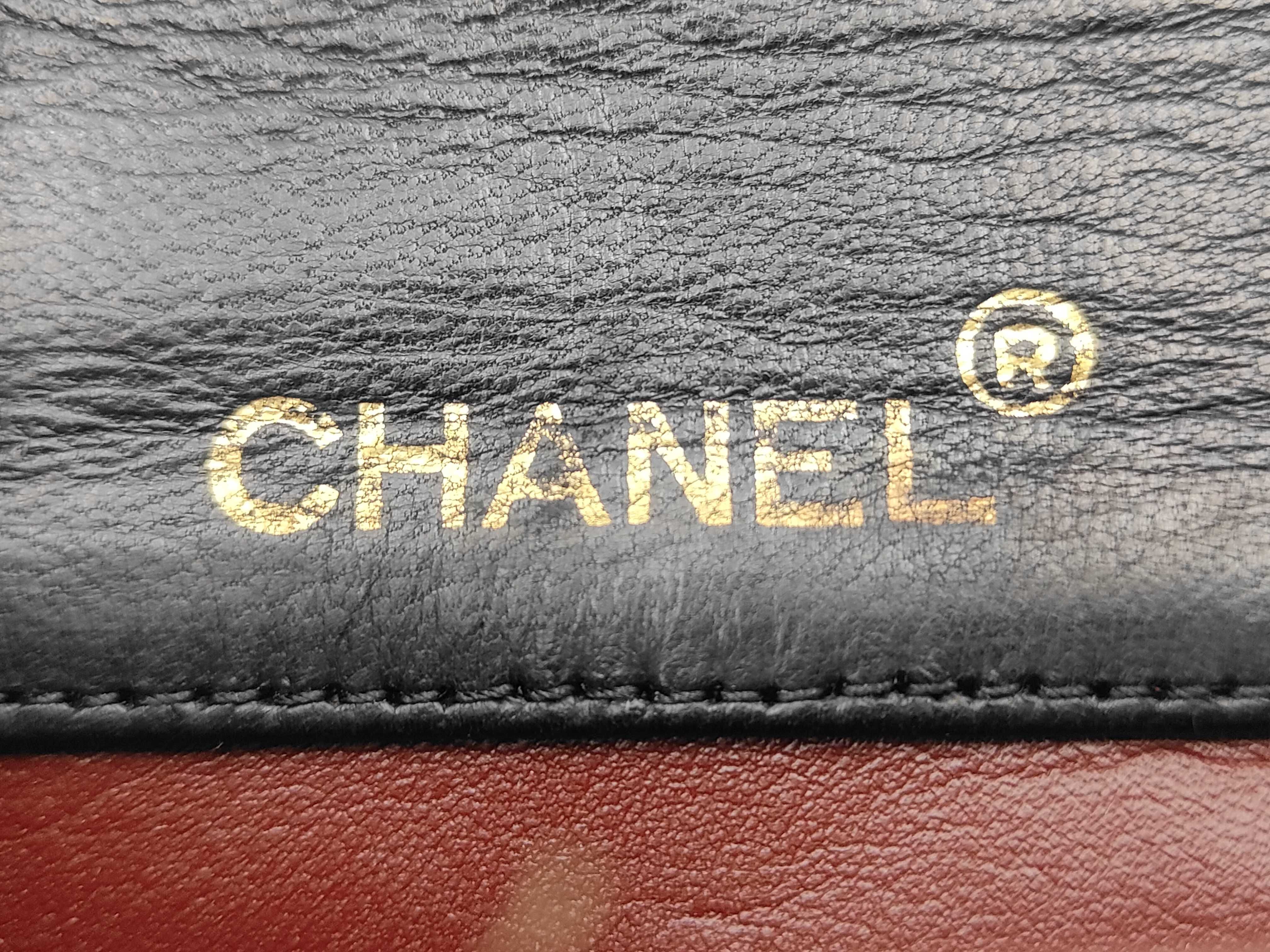 Matelassé Lambskin Chain Shoulder Bag — view 9