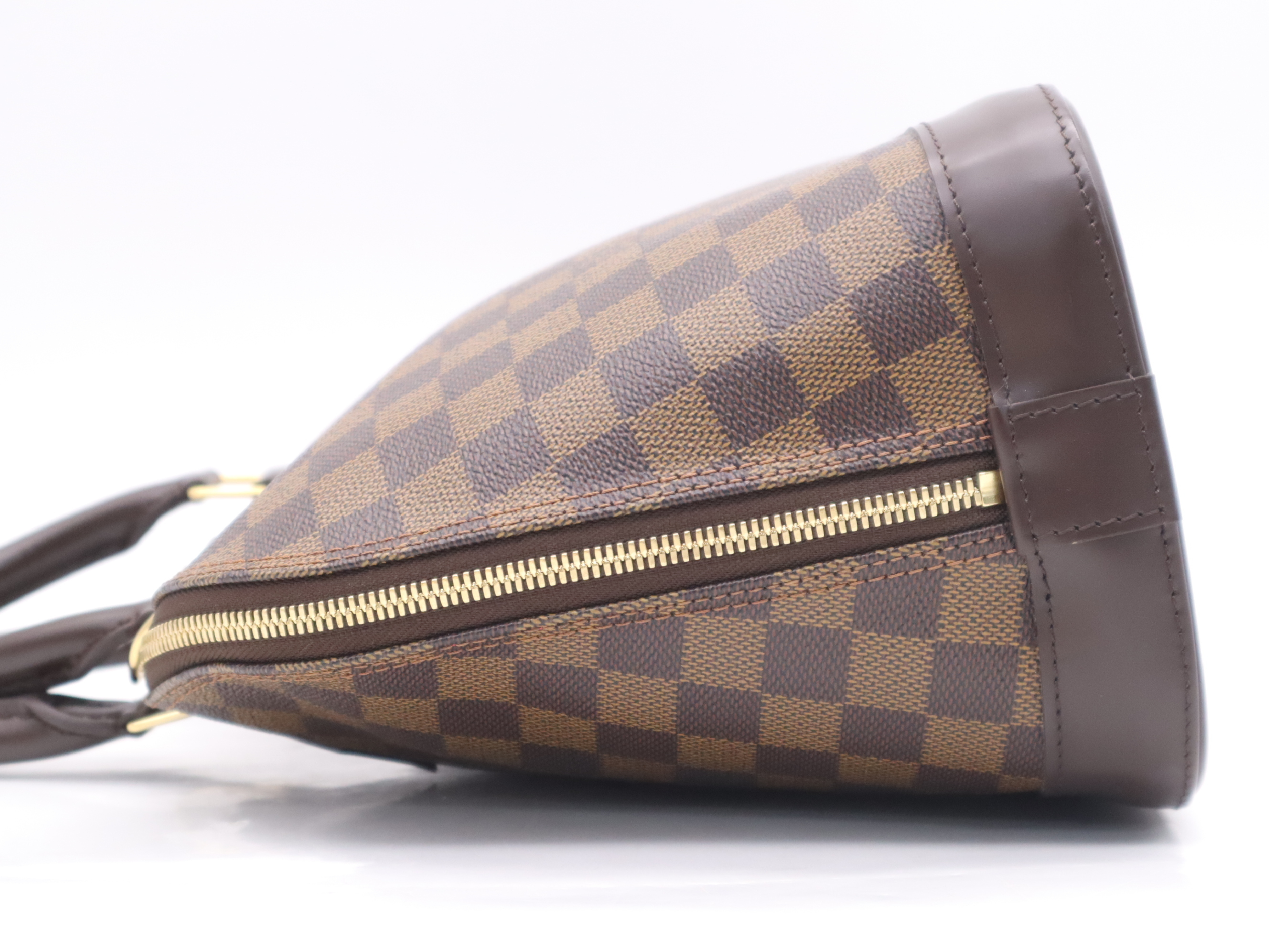 N53151 Damier Alma PM Handbag with padlock, 2 keys, clochette, and dust bag. — view 3
