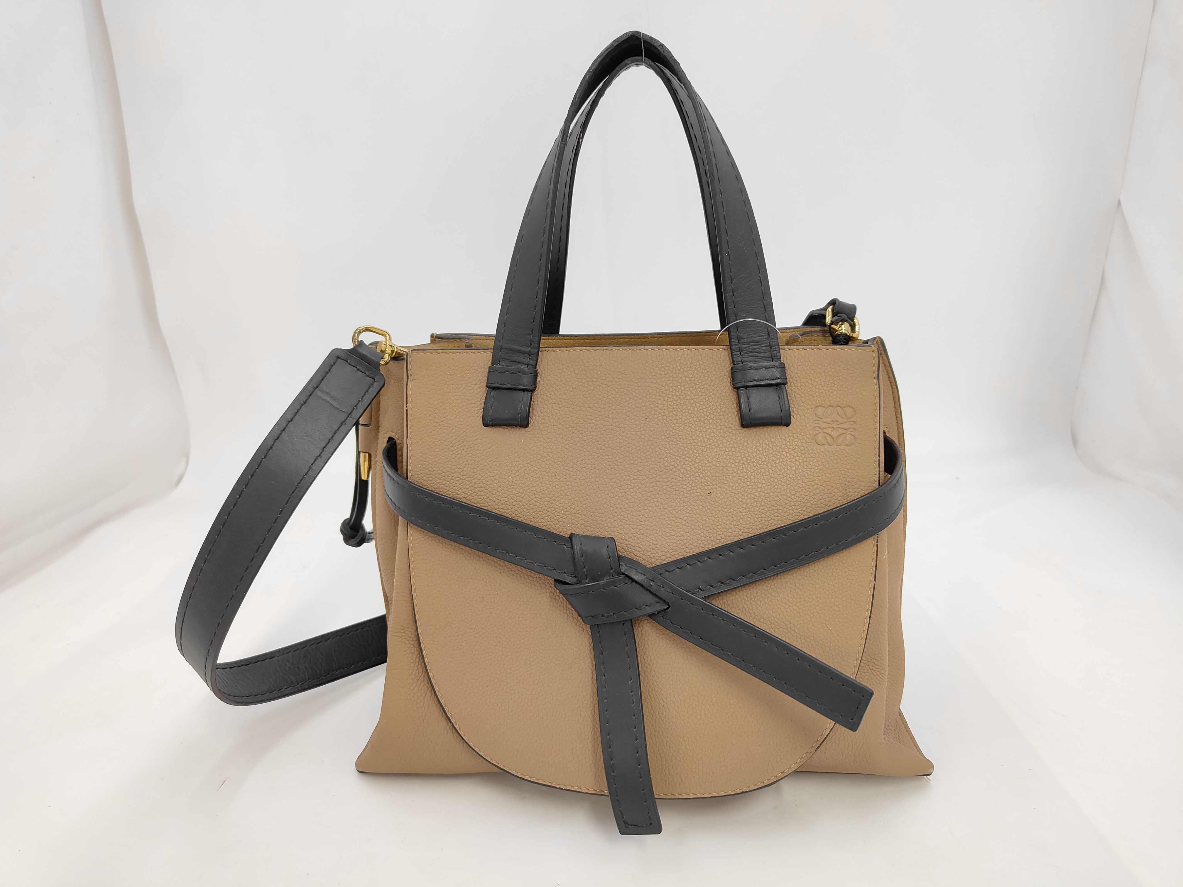Gate Top Handle Shoulder Bag