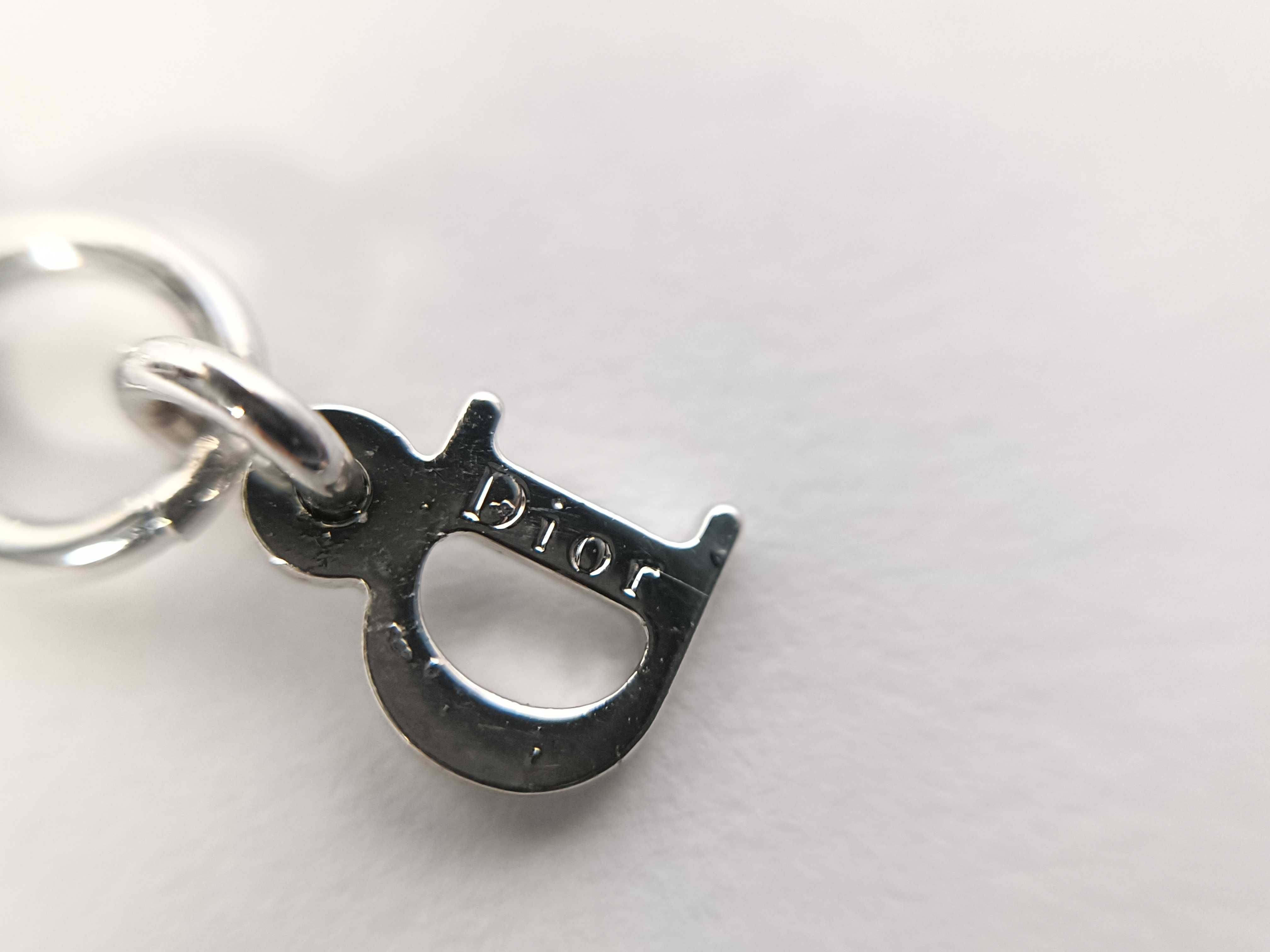 SV logo necklace — view 6