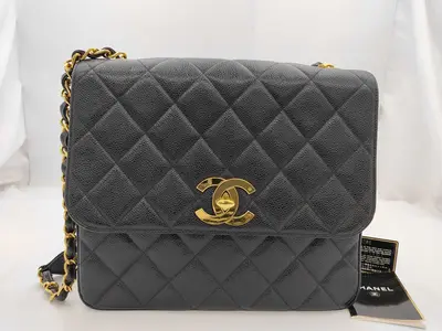 Matelassé Caviar Skin Chain Shoulder Bag, Black with Gold Hardware, 3062081 (Serial Number 3)