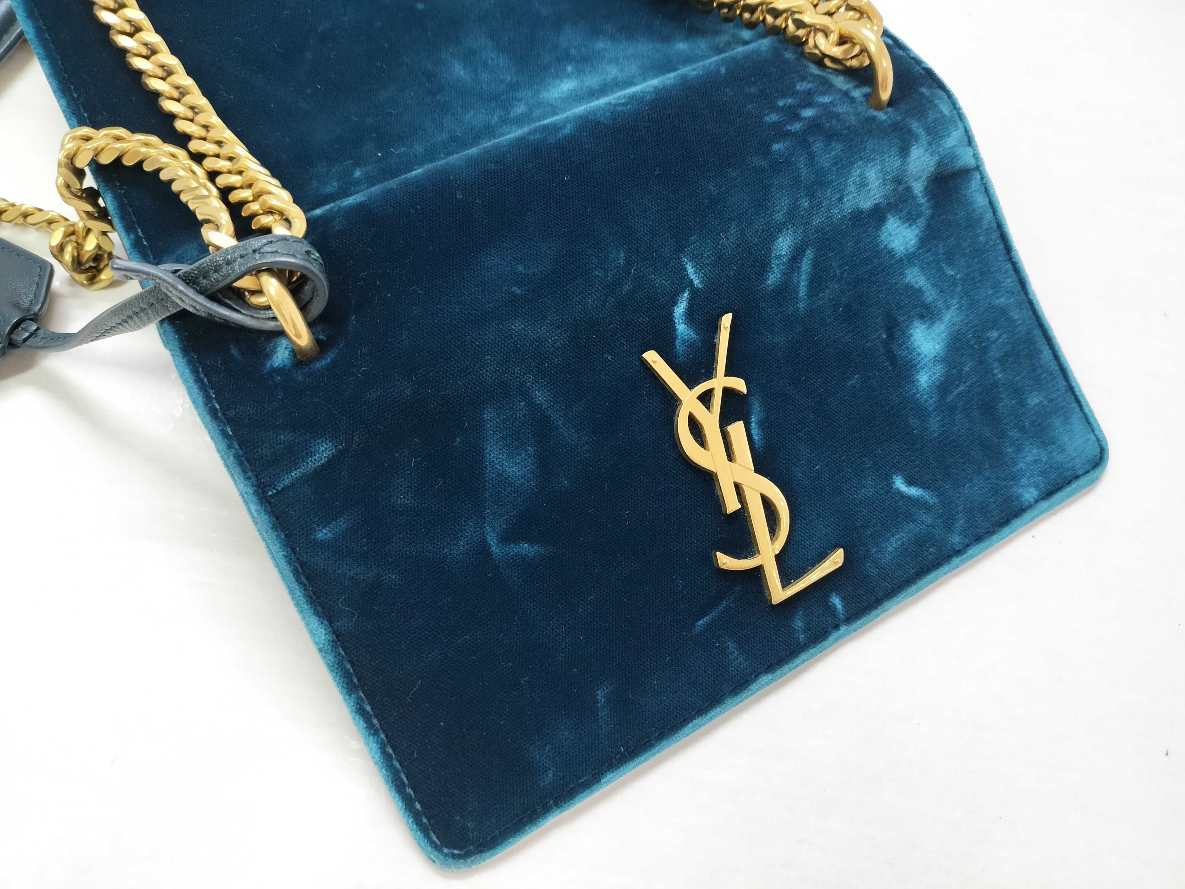 SUNSET Velvet Chain Shoulder Bag Blue Shoulder Bag — view 12