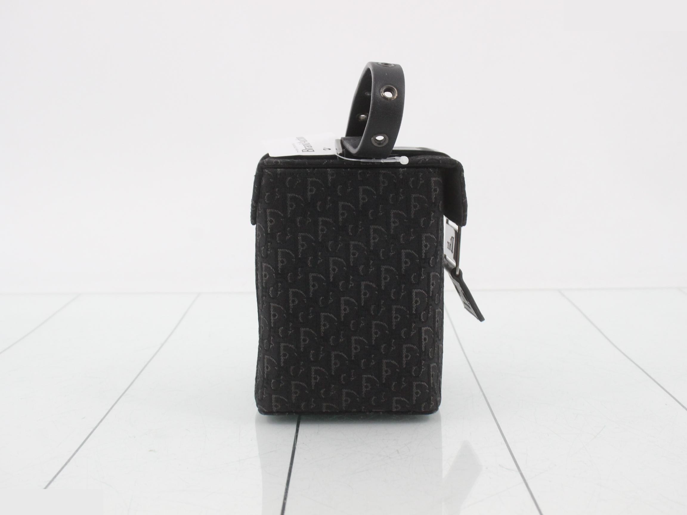Trotter Street Chic Handbag — view 4