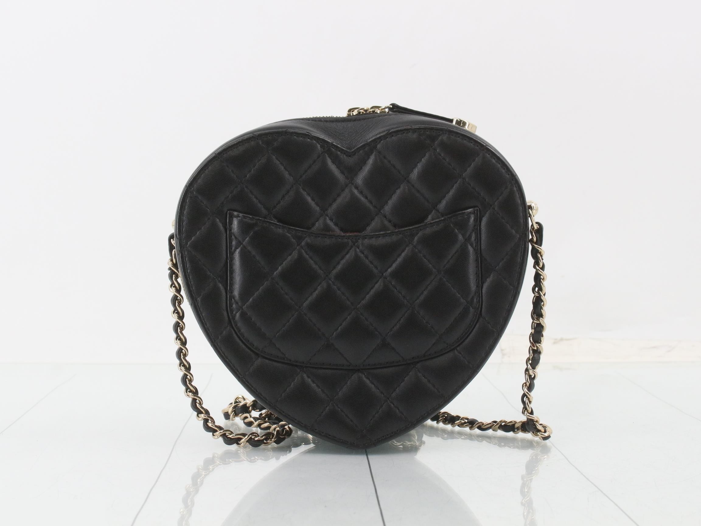 Matelassé Heart Lambskin Coco Mark Chain Shoulder Bag — view 2