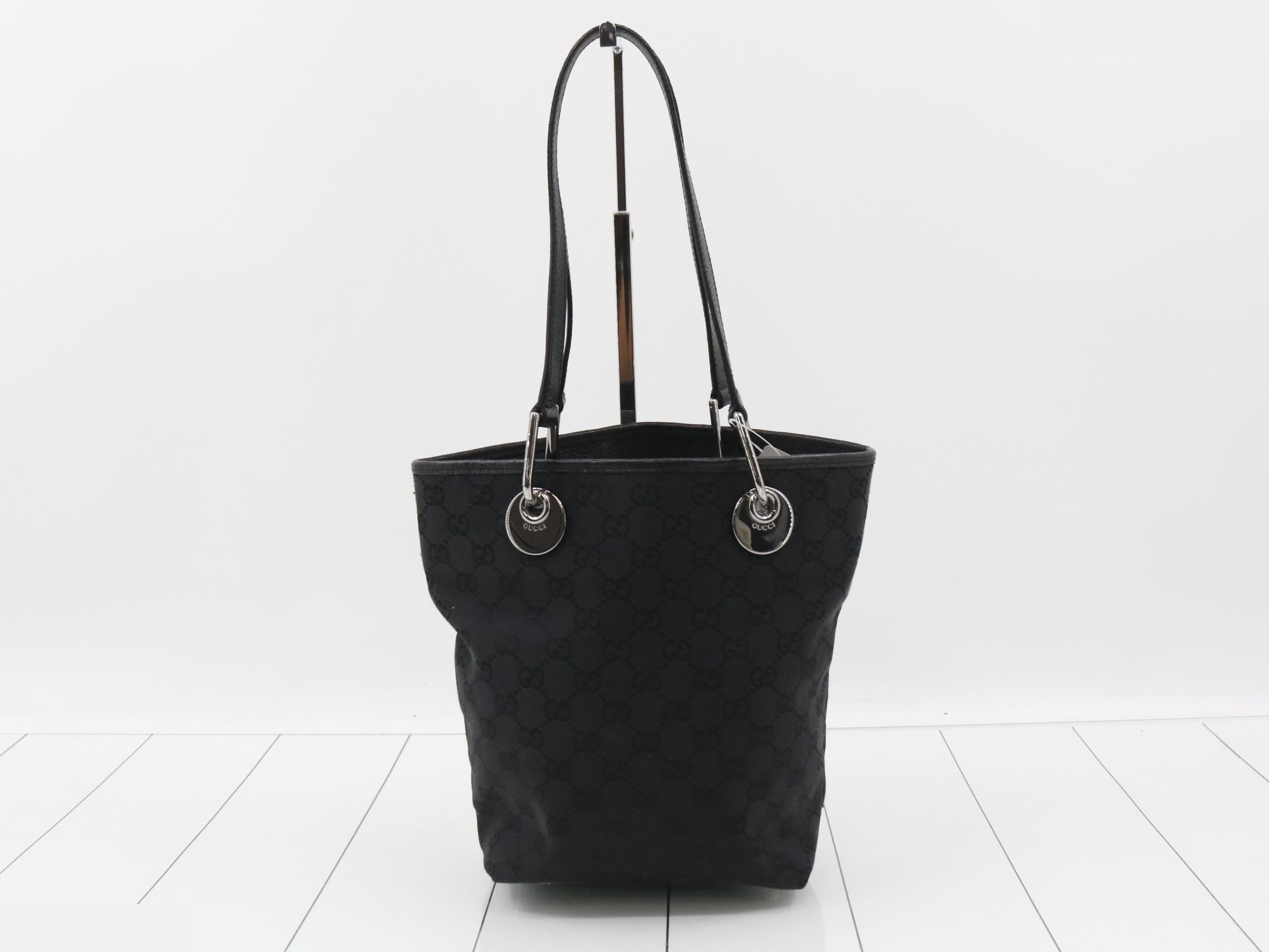 Canvas Shoulder Bag, Noir (Black), 120840, 00240 — view 2