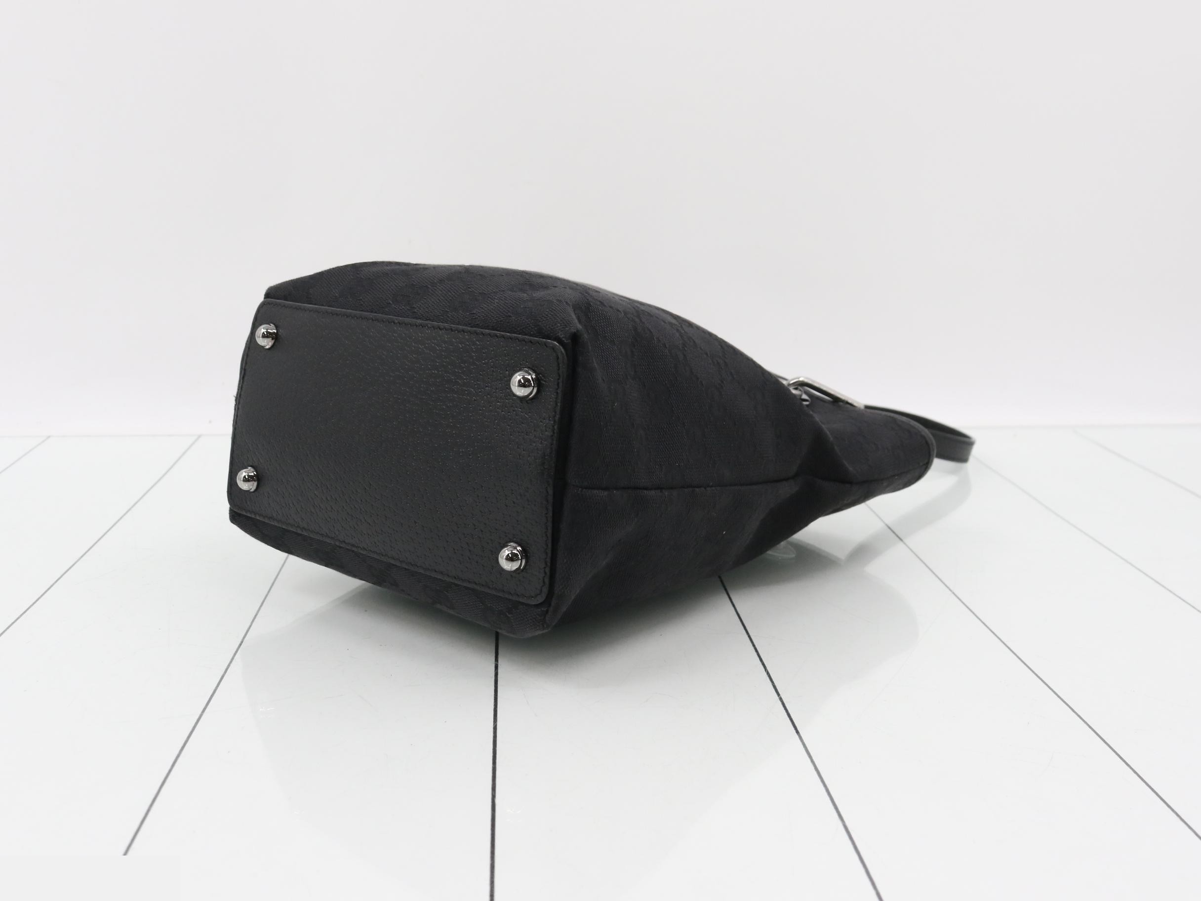 Canvas Shoulder Bag, Noir (Black), 120840, 00240 — view 6