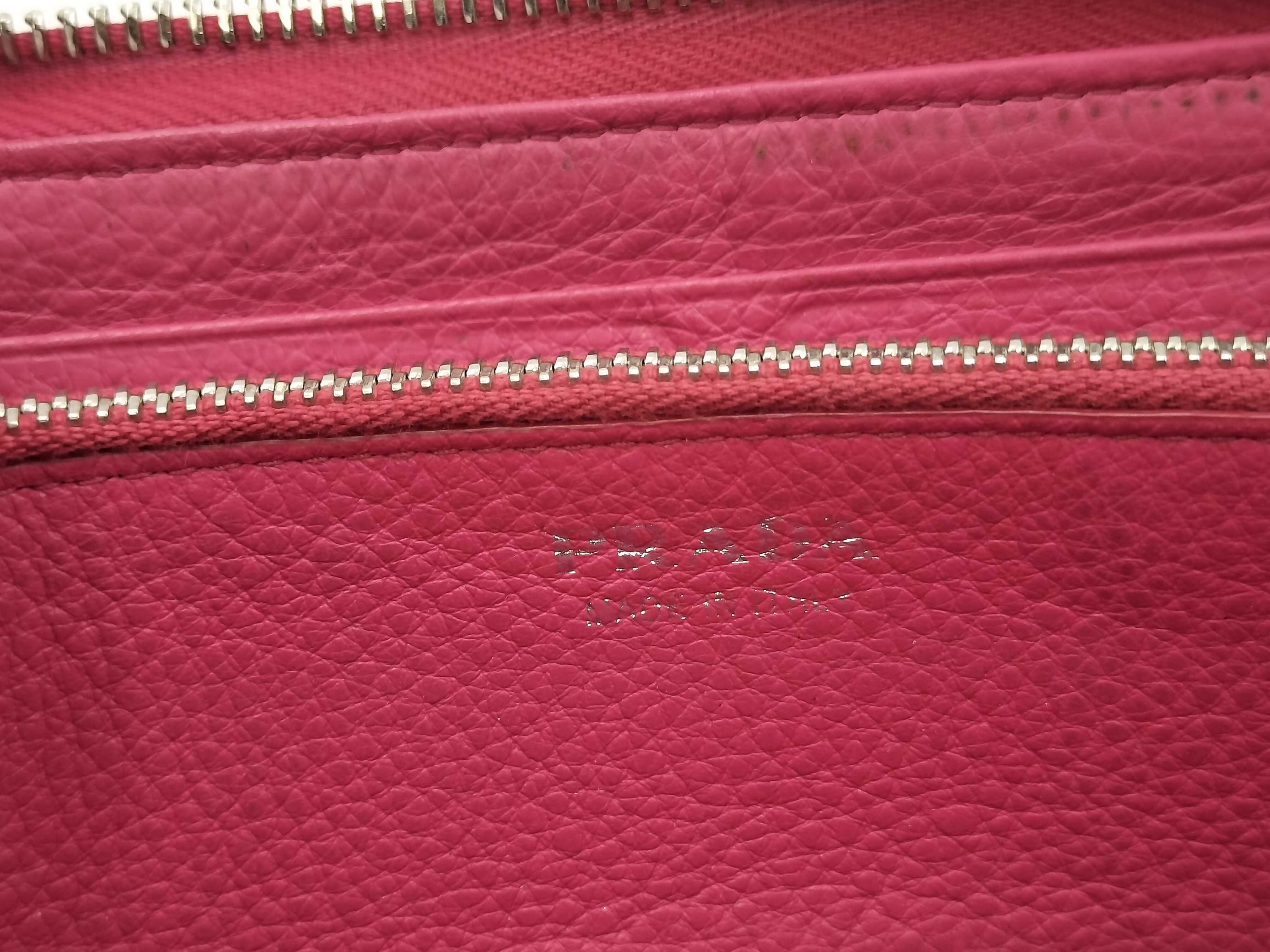 1ML183VITTELLO PHENIX Round Zipper Wallet, Pink, with Guarantee Card and Box. — view 13