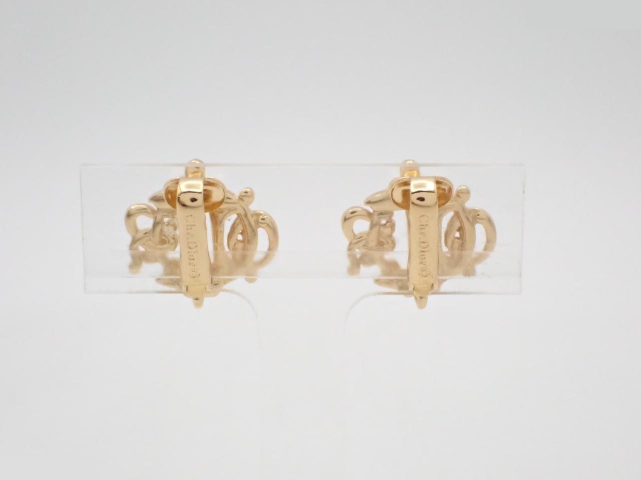 gold — view 2