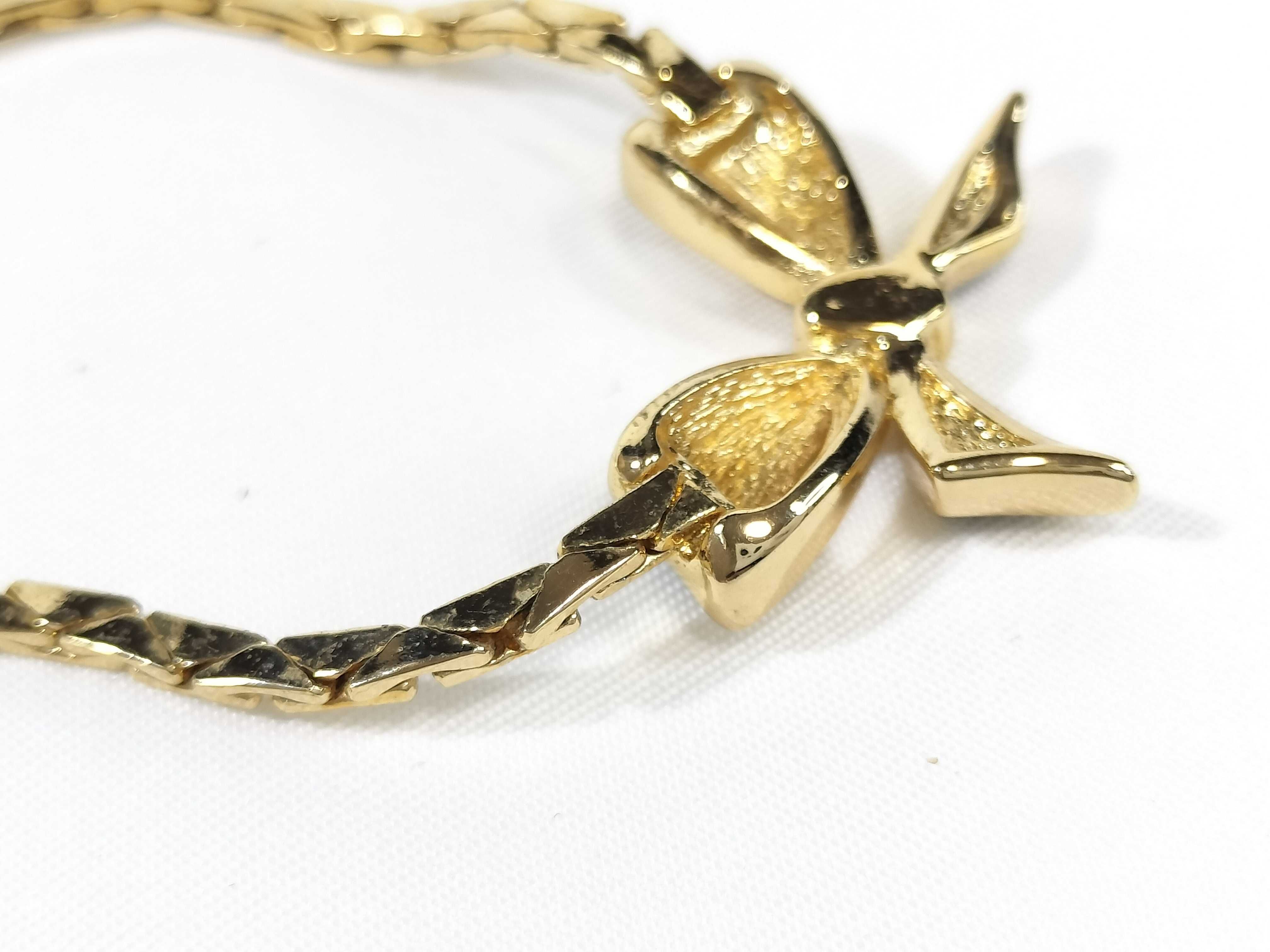 Ribbon Necklace and Other Accessories — view 9