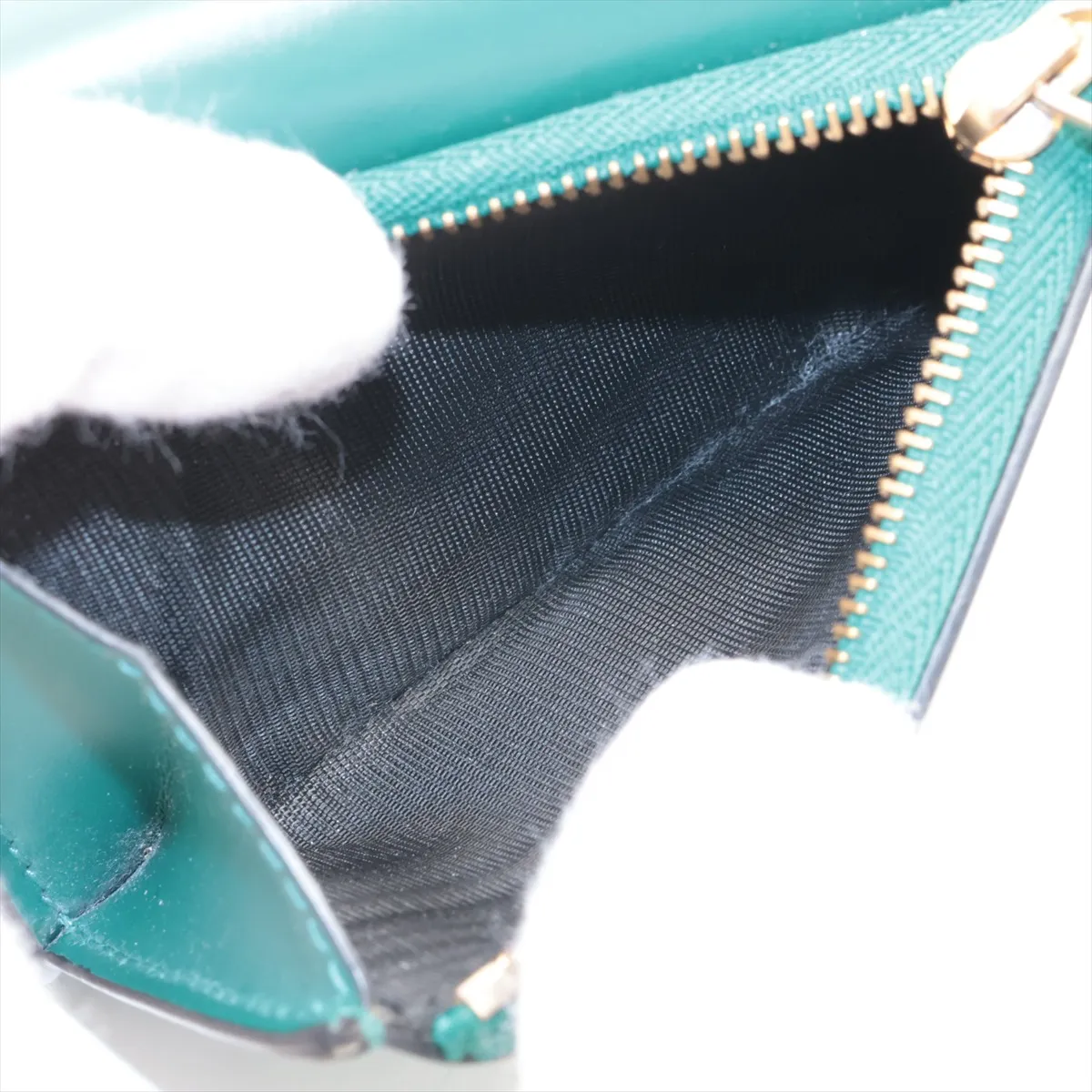 Serpenti Leather Compact Wallet Green — view 6