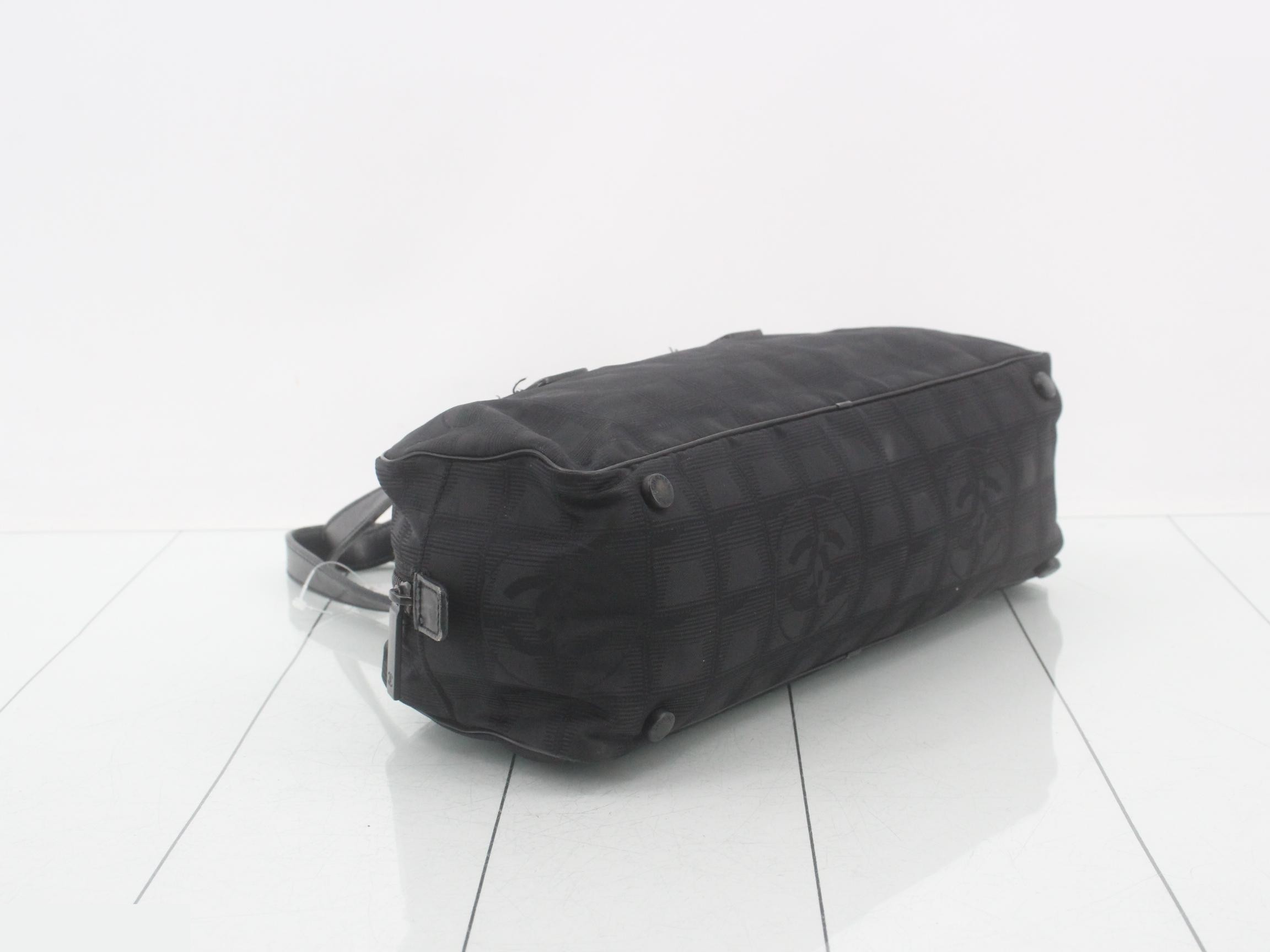 New Travel Line Mini Boston Bag, Black — view 5