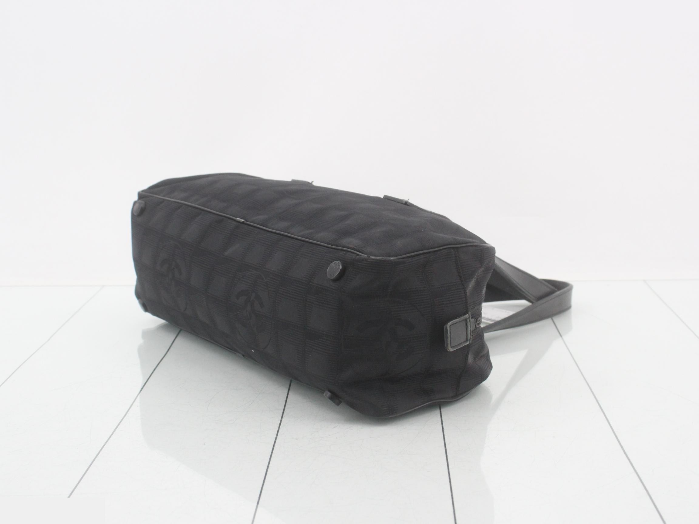 New Travel Line Mini Boston Bag, Black — view 6