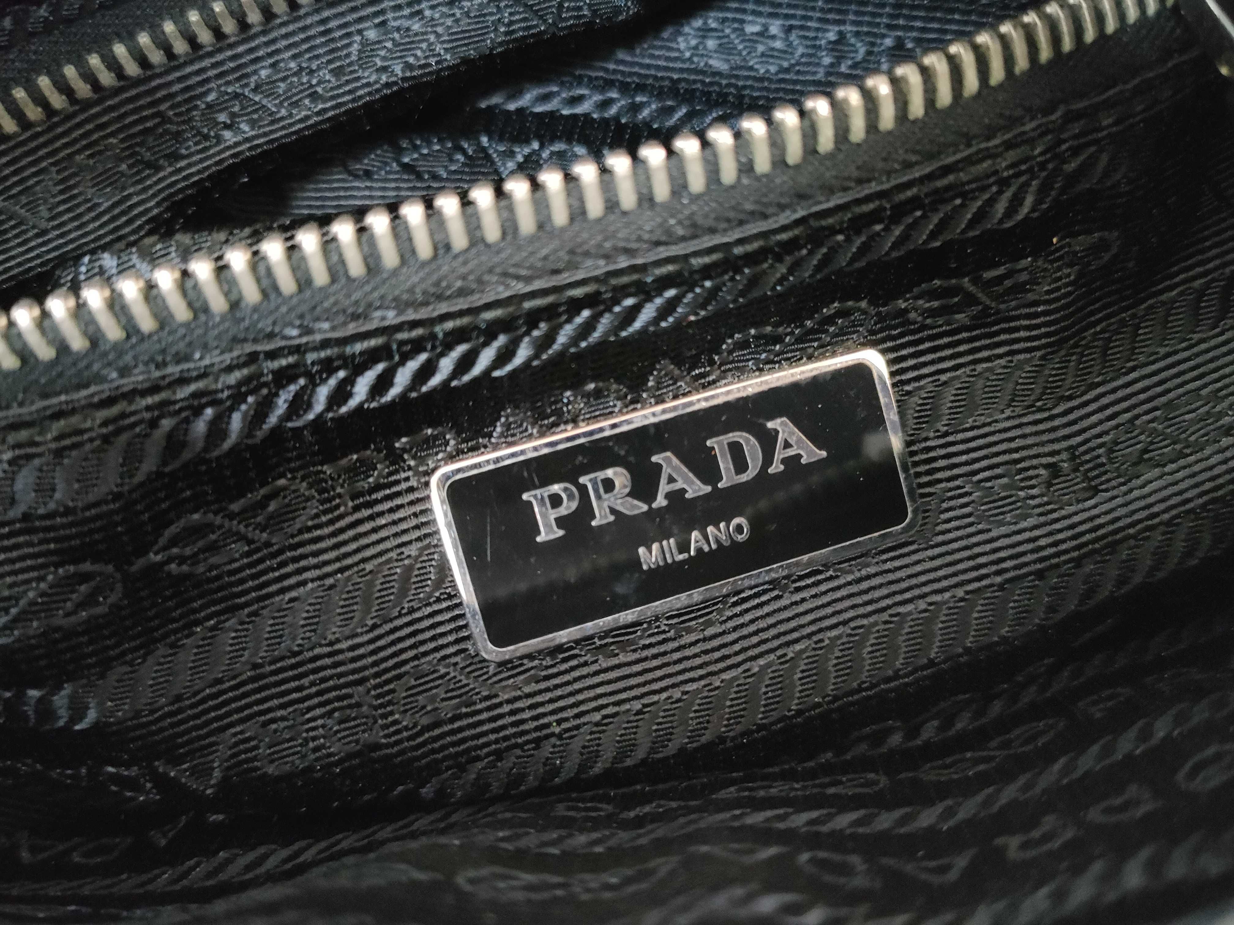 Nylon Prada Messenger Bag Triangle Logo Black Shoulder Bag — view 12