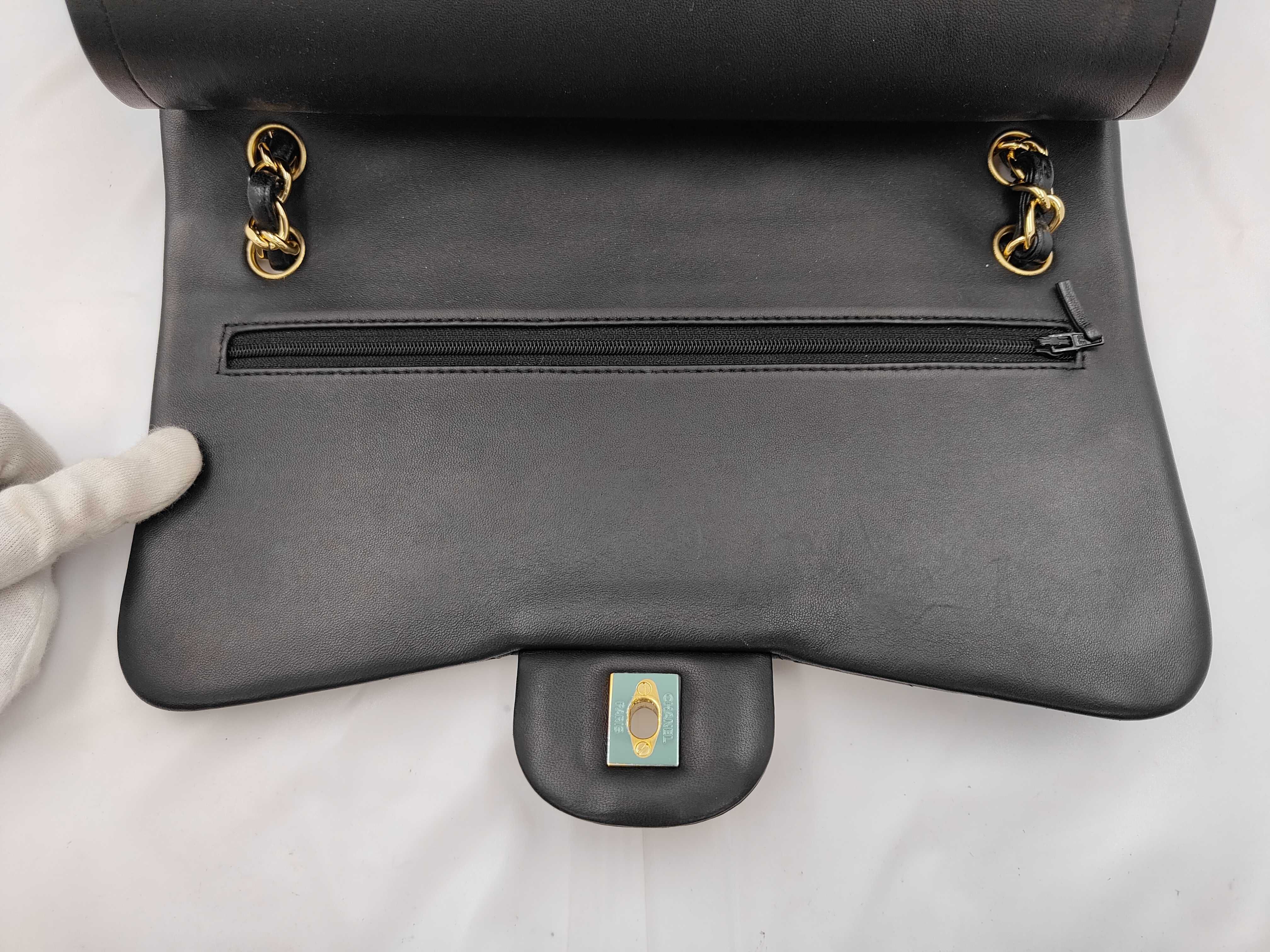 Matelassé 30 Double Flap Lambskin Black Chain Shoulder Bag — view 7