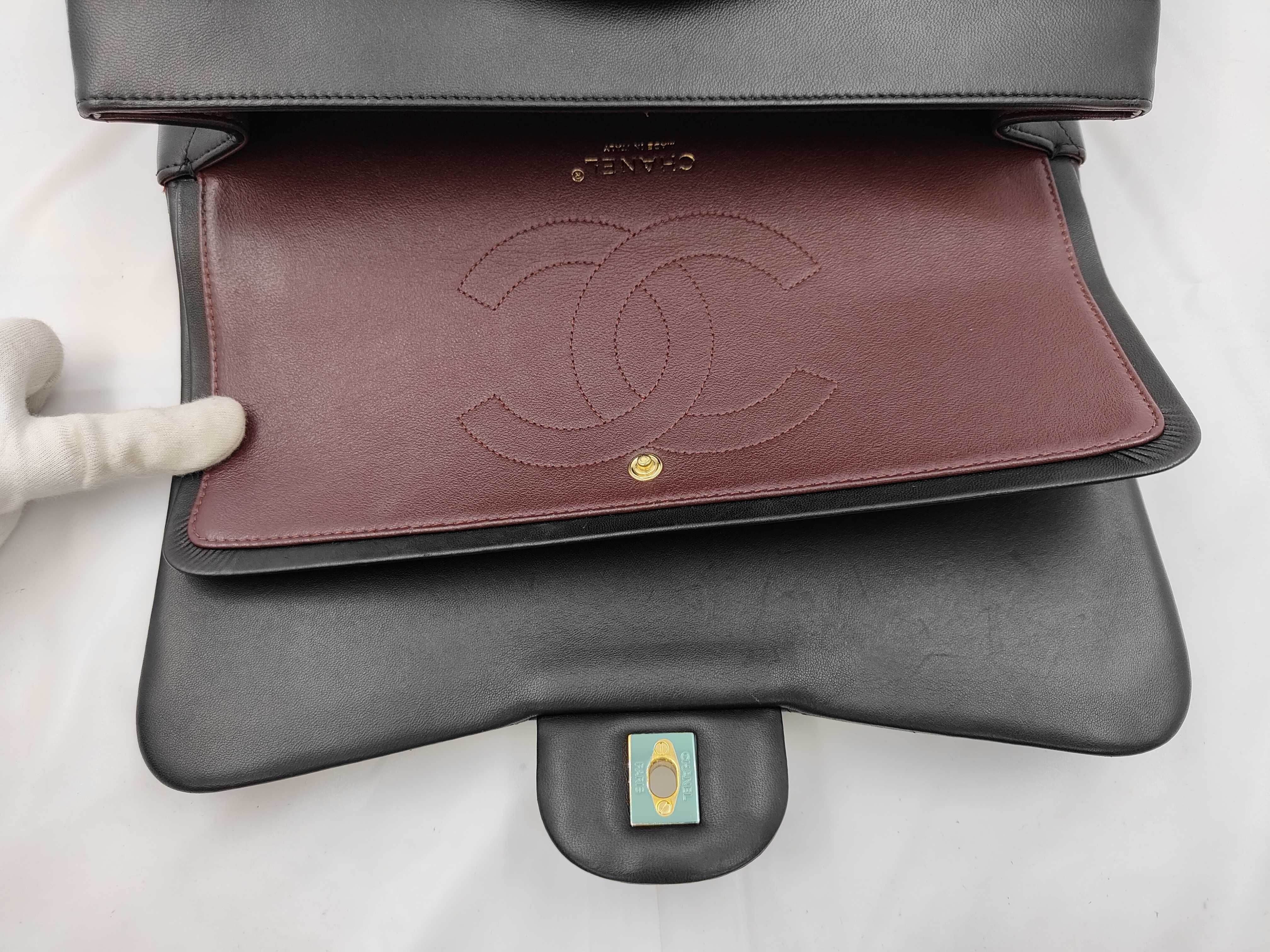Matelassé 30 Double Flap Lambskin Black Chain Shoulder Bag — view 8