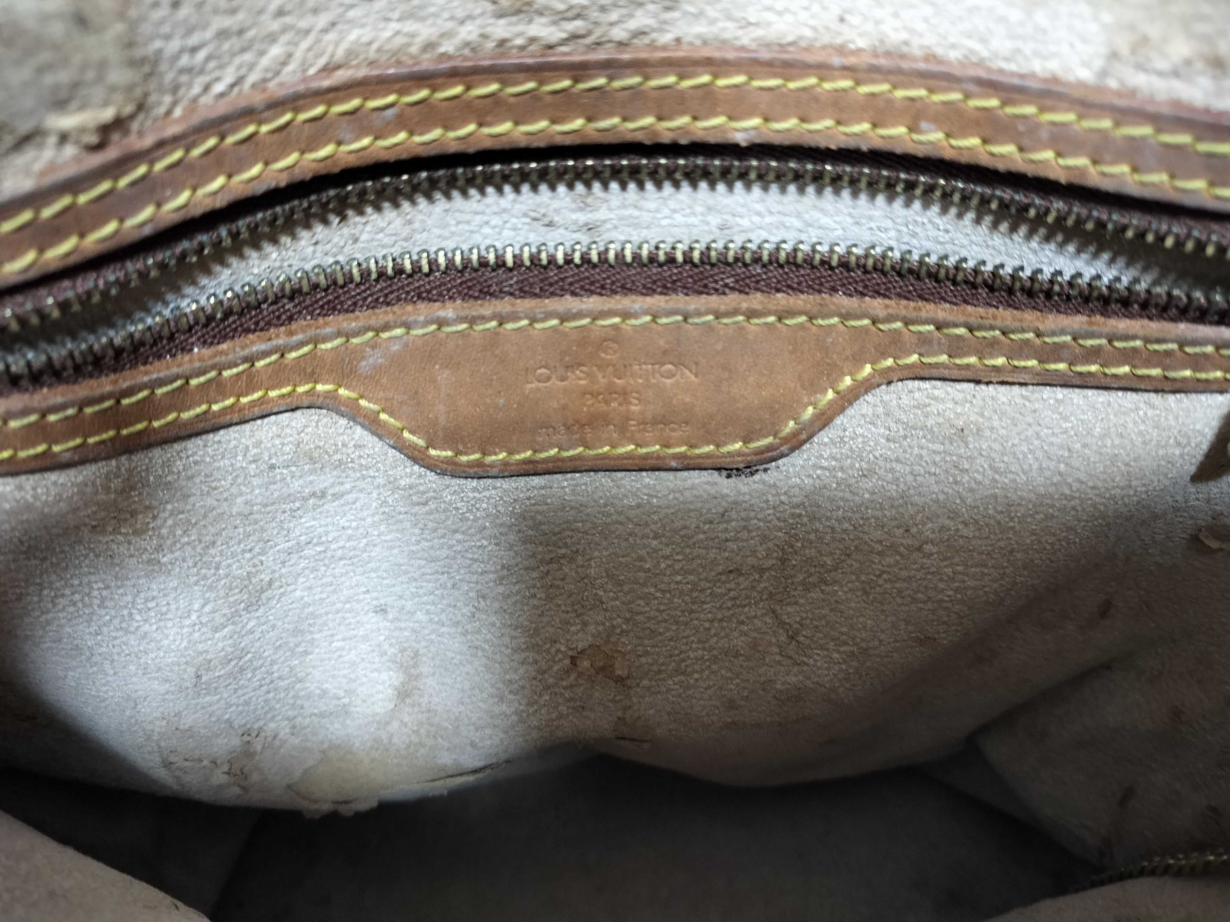 Monogram Bucket PM AR0998 Handbag — view 15