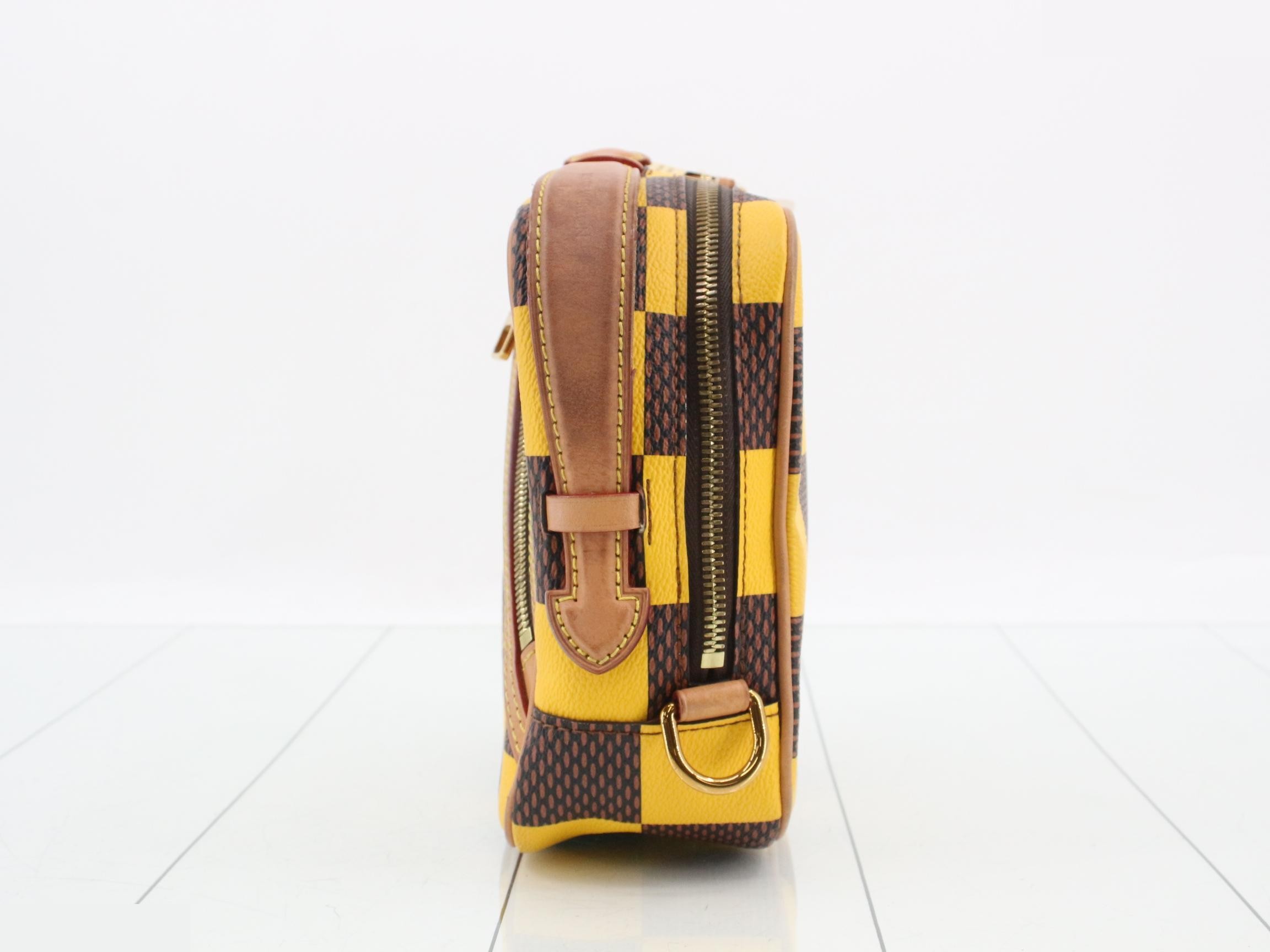 N40562 Chess Damier Shoulder Bag — view 3