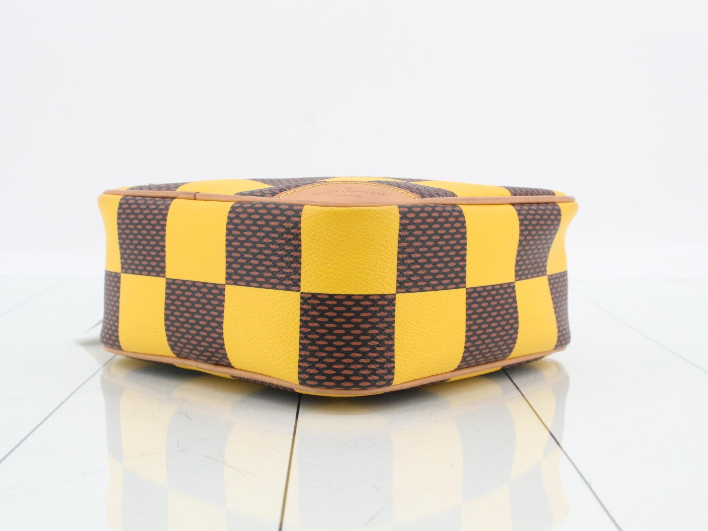 N40562 Chess Damier Shoulder Bag — view 6
