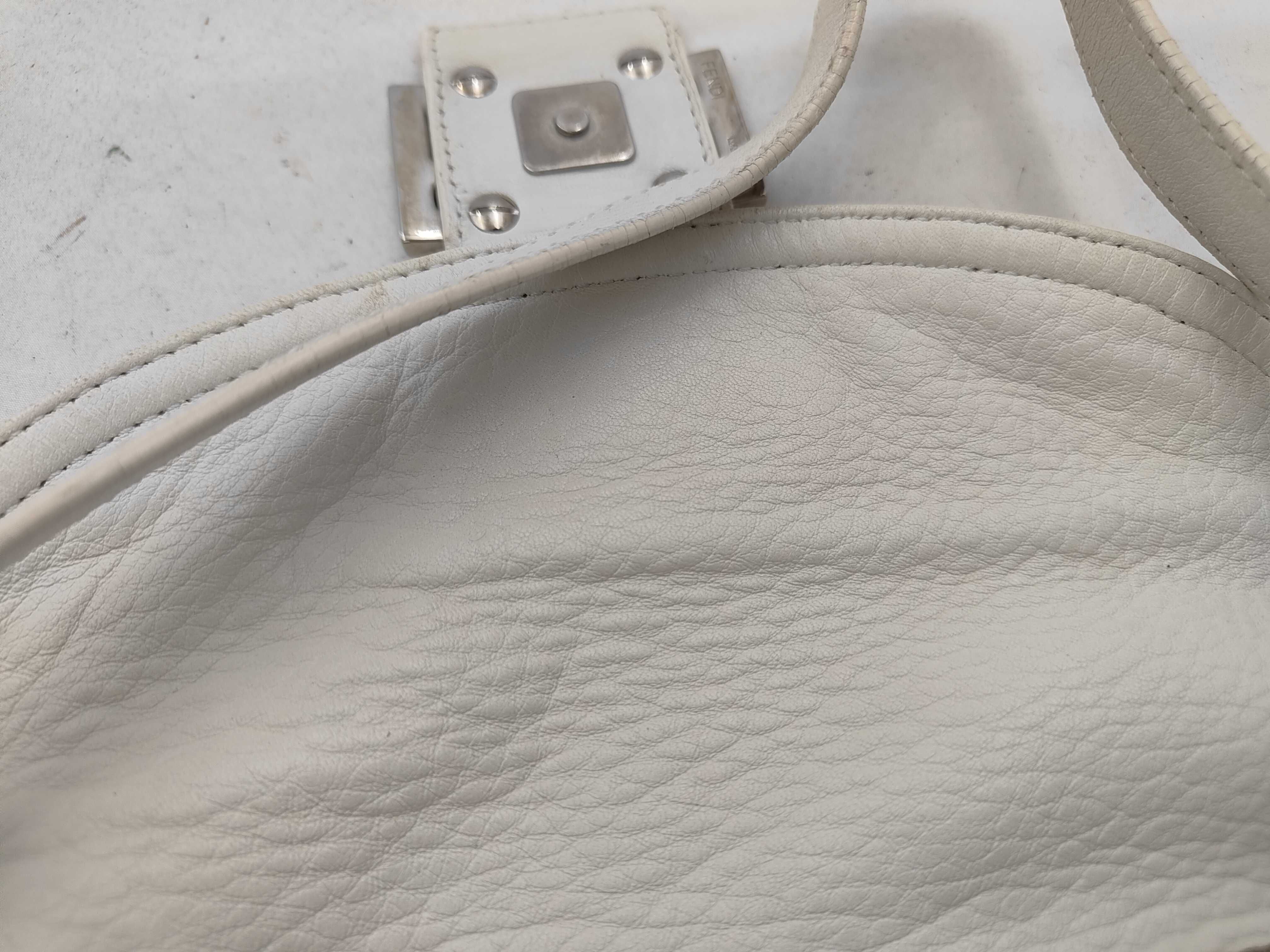 Mamma Bucket Shoulder Bag — view 12