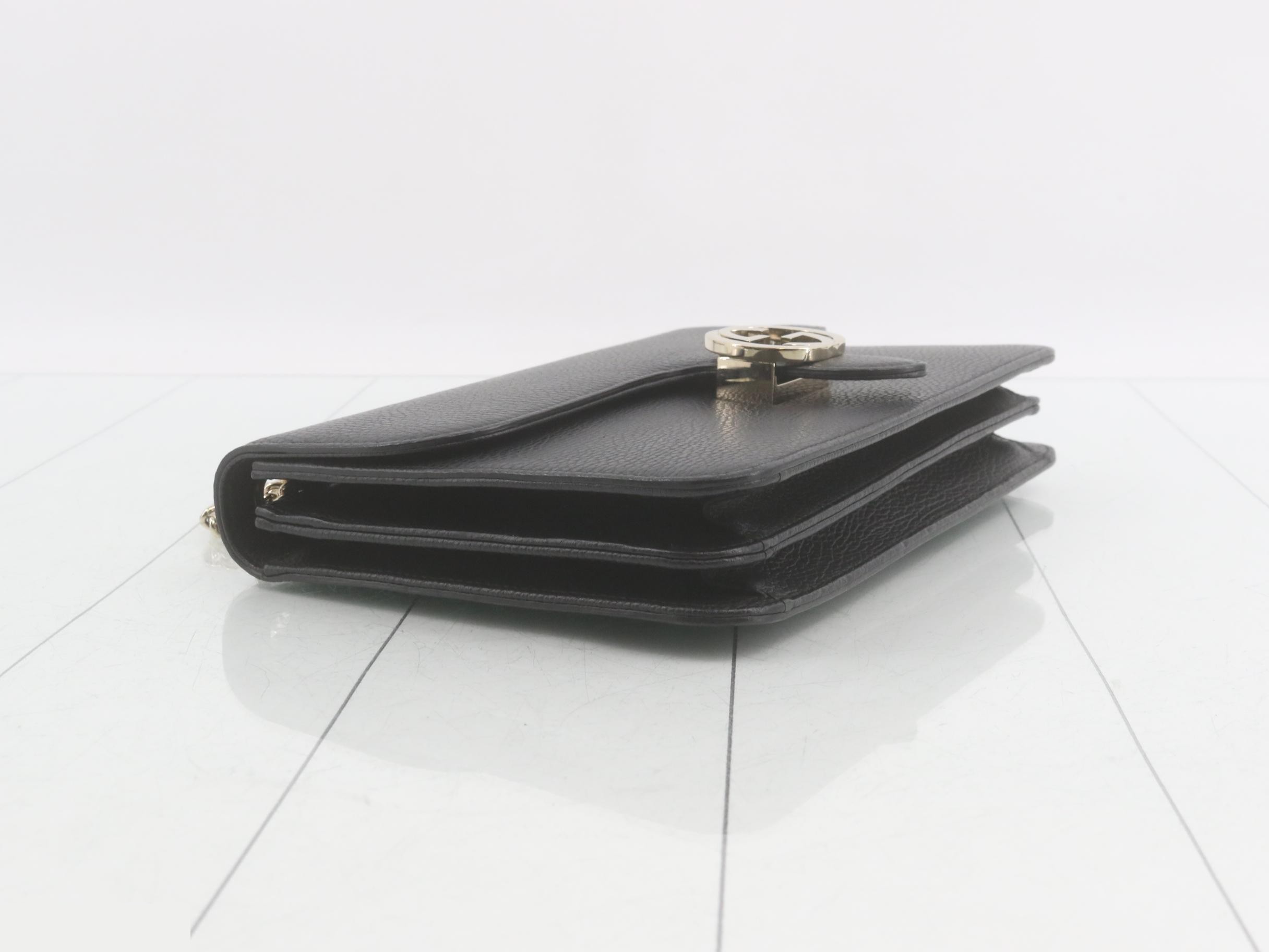 Interlocking Chain Shoulder Bag — view 5