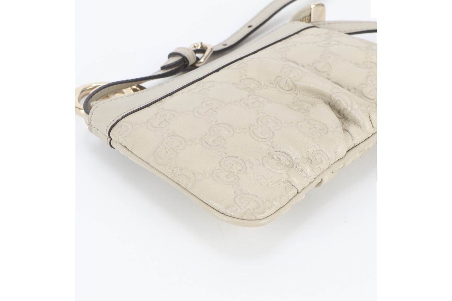 Interlocking G Guccissima 212216 Leather Shoulder Bag — view 5