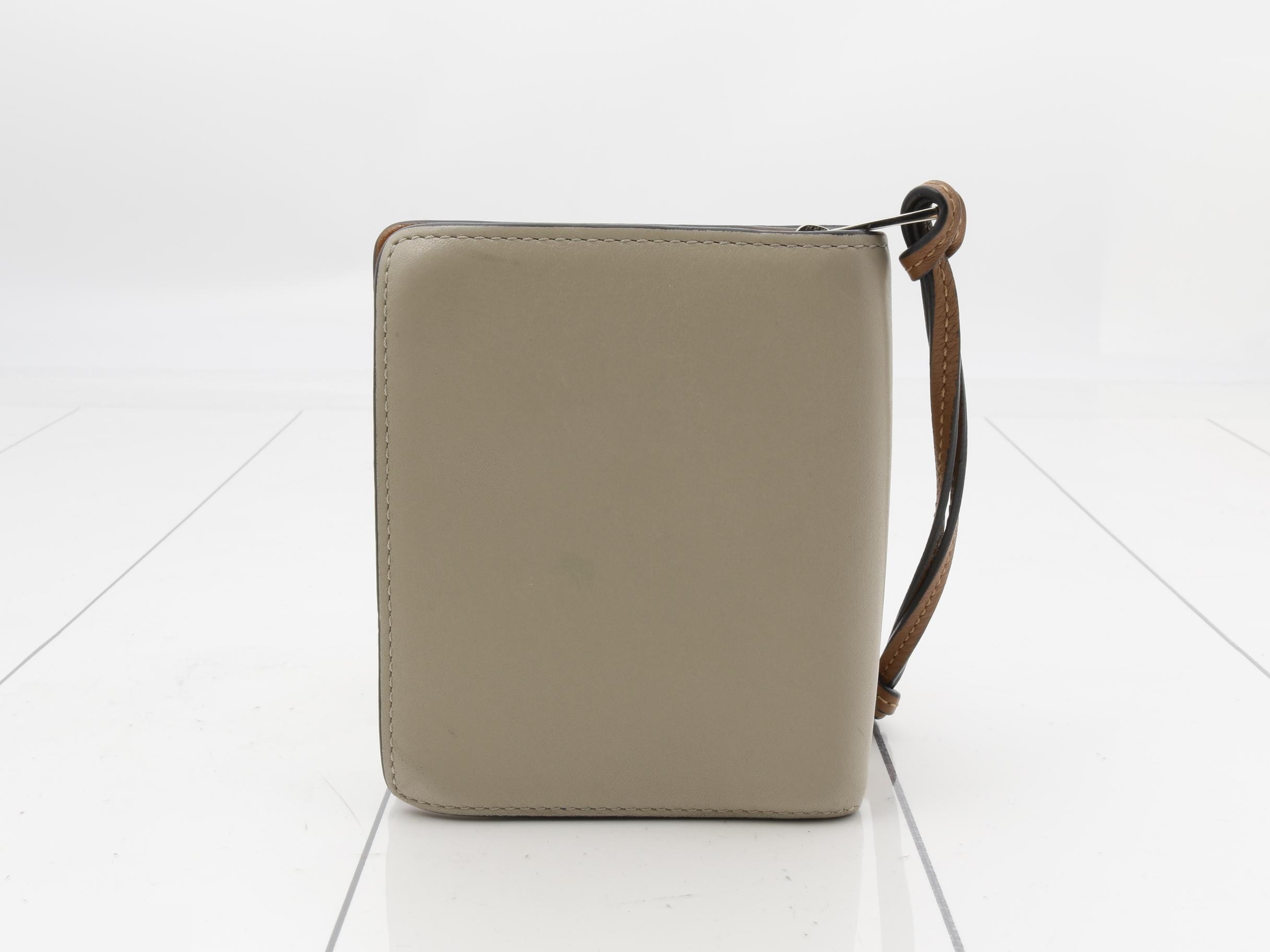 Anagram Compact Zip — view 2