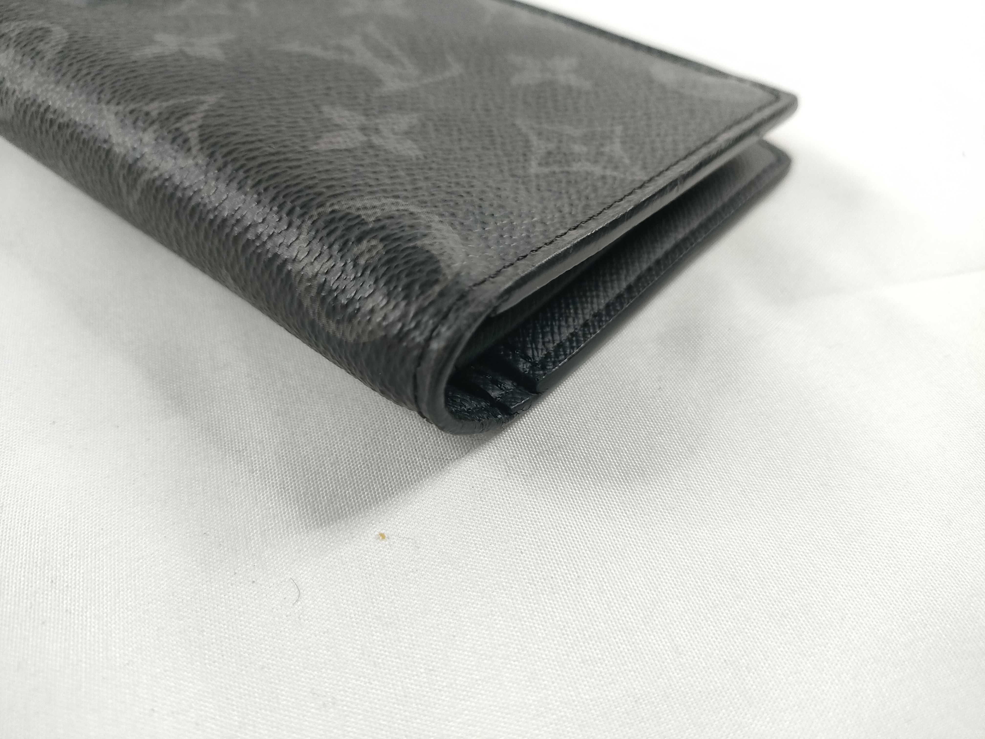 Monogram Eclipse Portefeuille Plaza Long Wallet M61697 — view 3