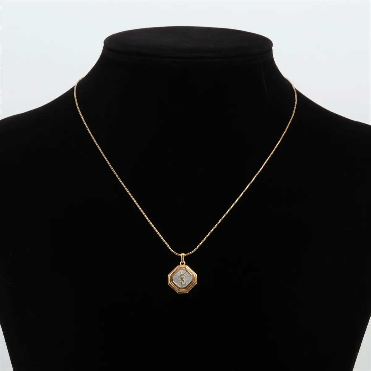 logo necklace, GP gold. Shows signs of wear, — view 5