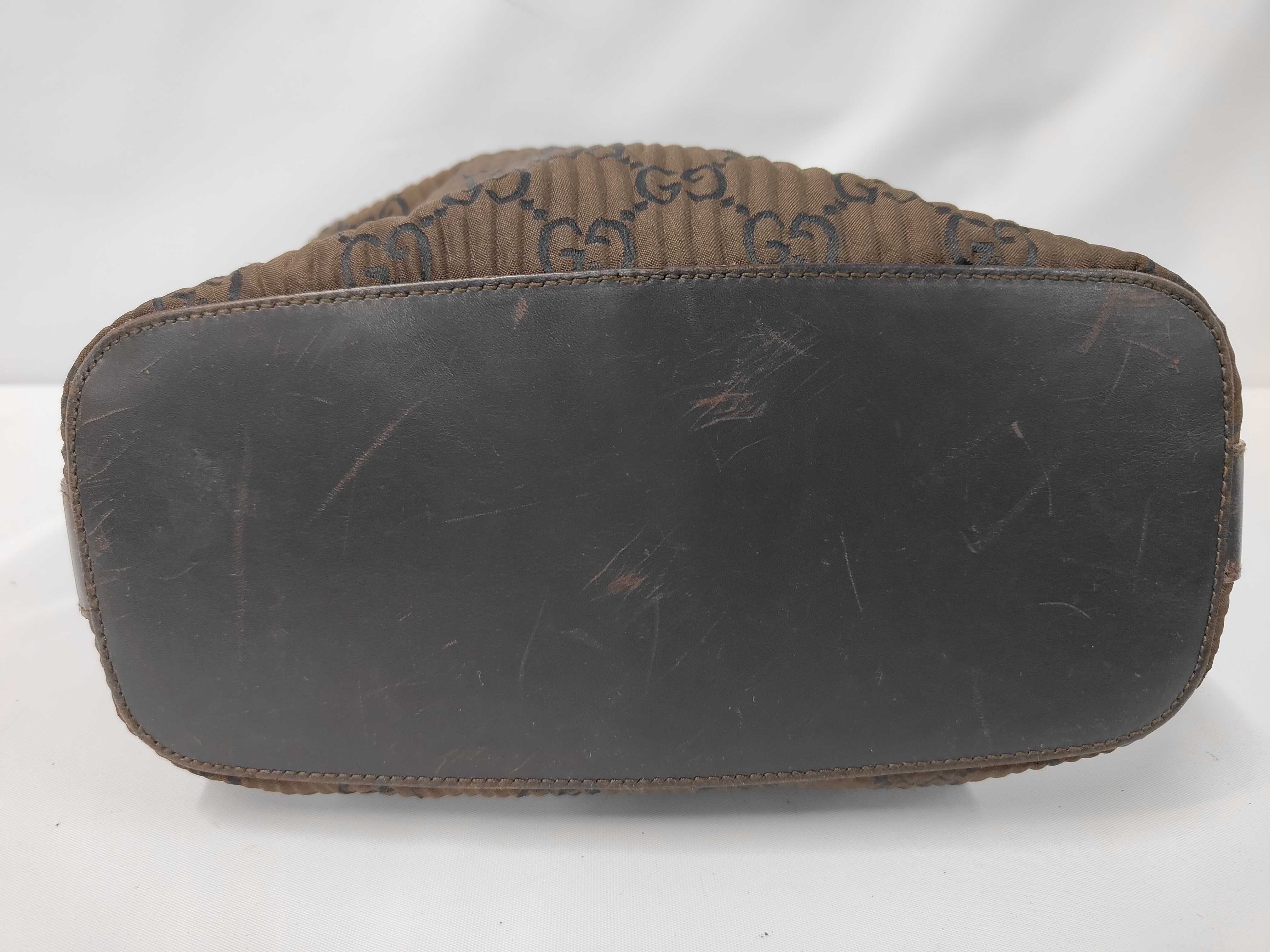 001.3814 GG Pleated Shoulder Bag — view 3