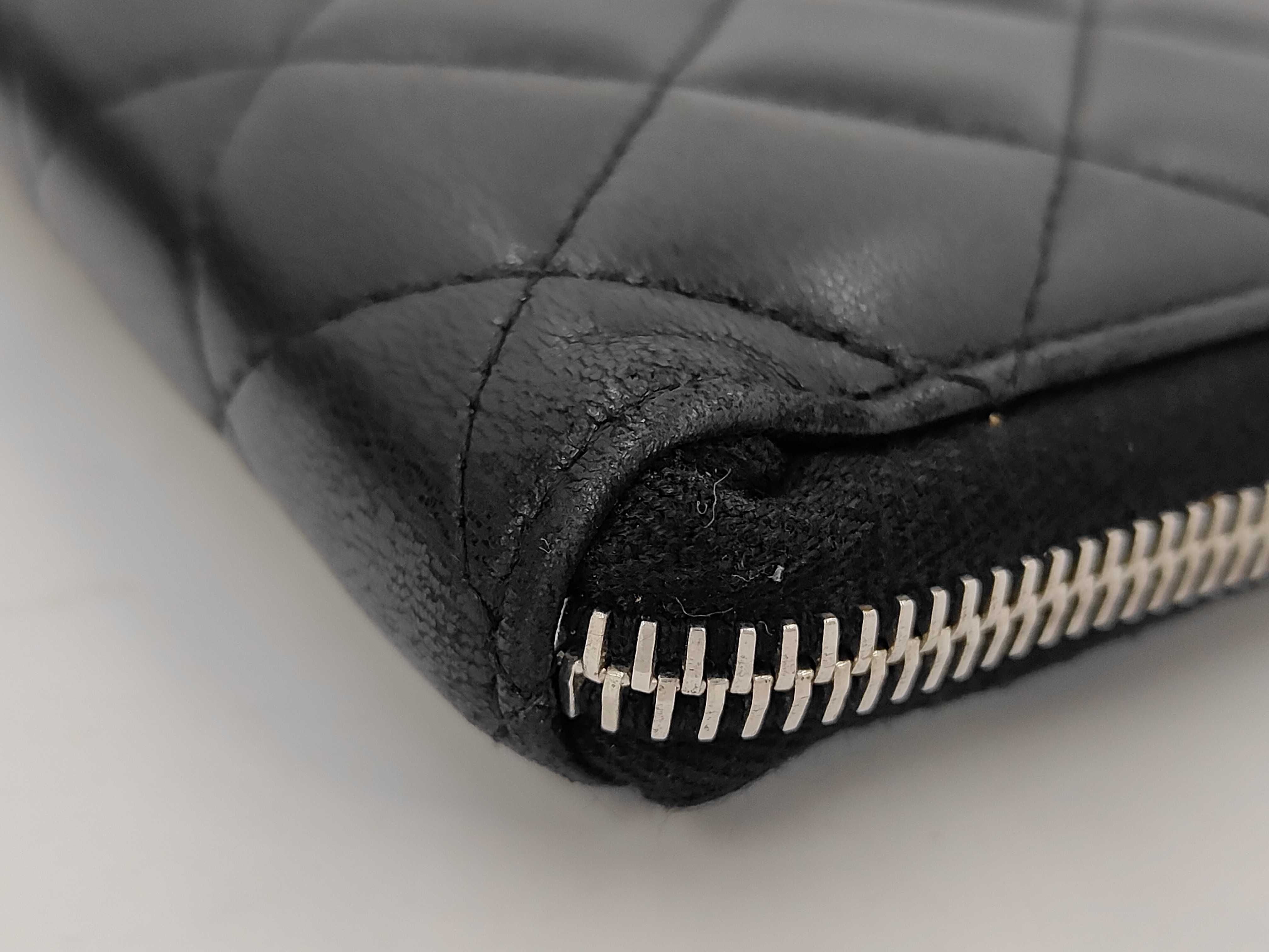 Lambskin Matelassé Coco Mark Long Wallet, Round Zipper, Black, Seal 16 Series — view 3