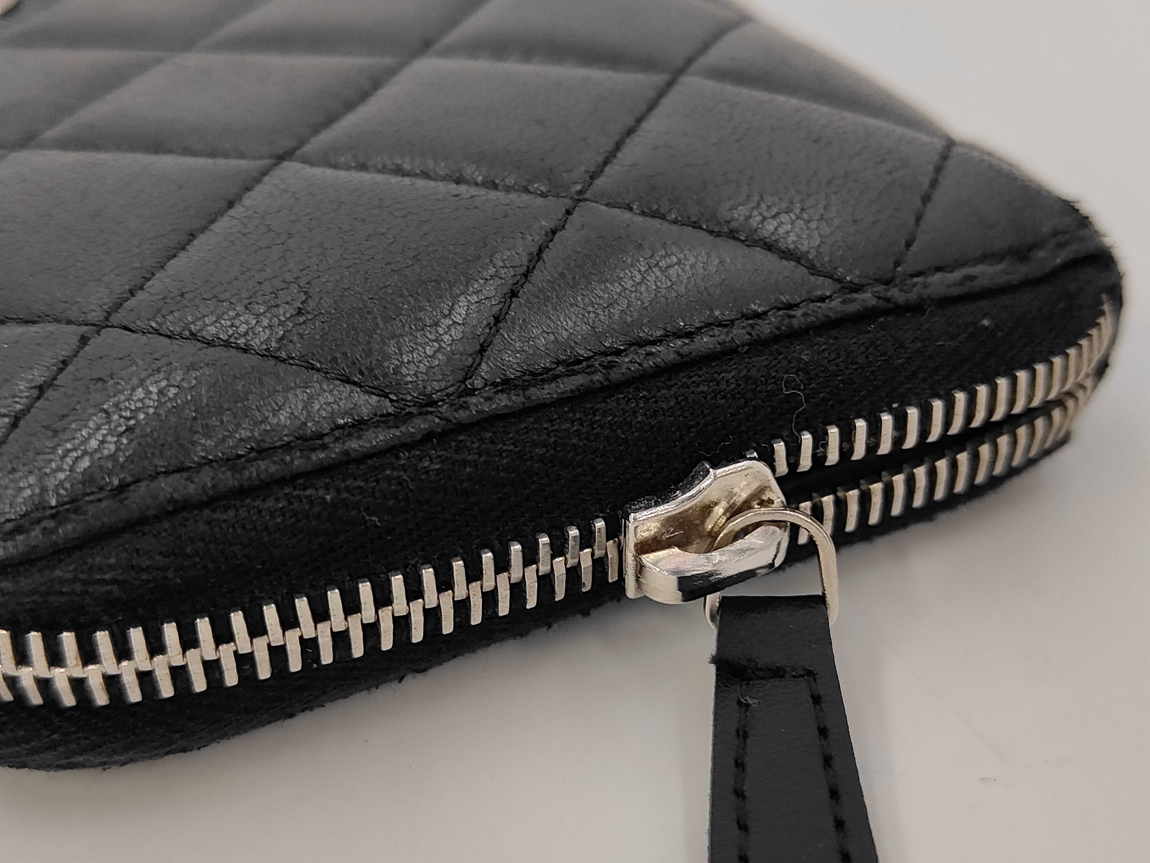 Lambskin Matelassé Coco Mark Long Wallet, Round Zipper, Black, Seal 16 Series — view 4