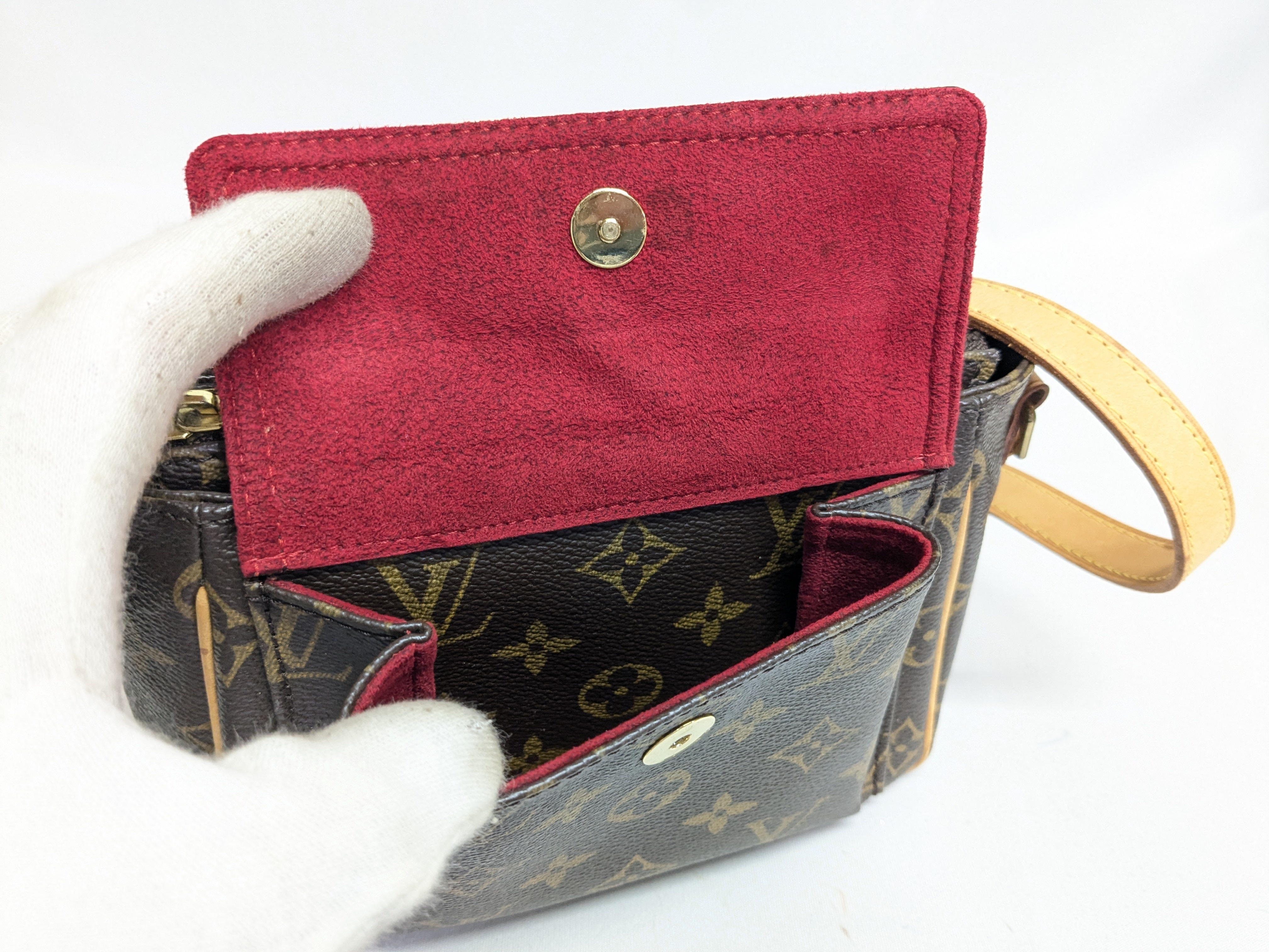 LV Monogram Vivacite PM Shoulder Bag — view 7