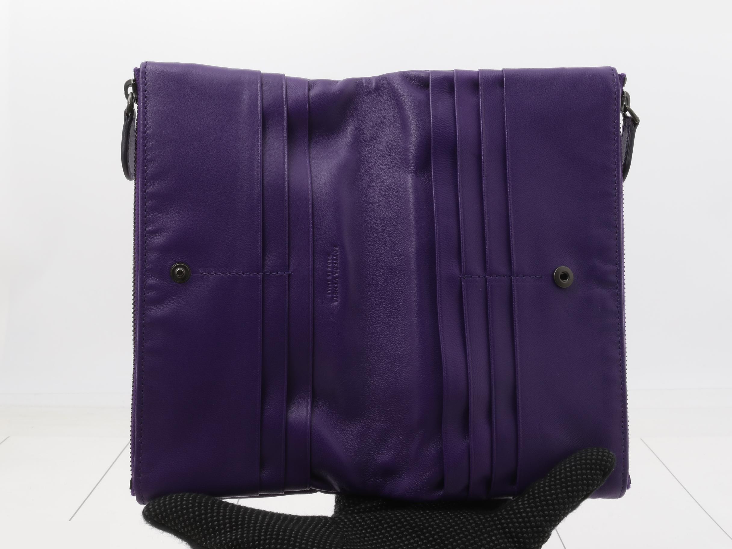 Intrecciato Double Zipper Long Wallet — view 4