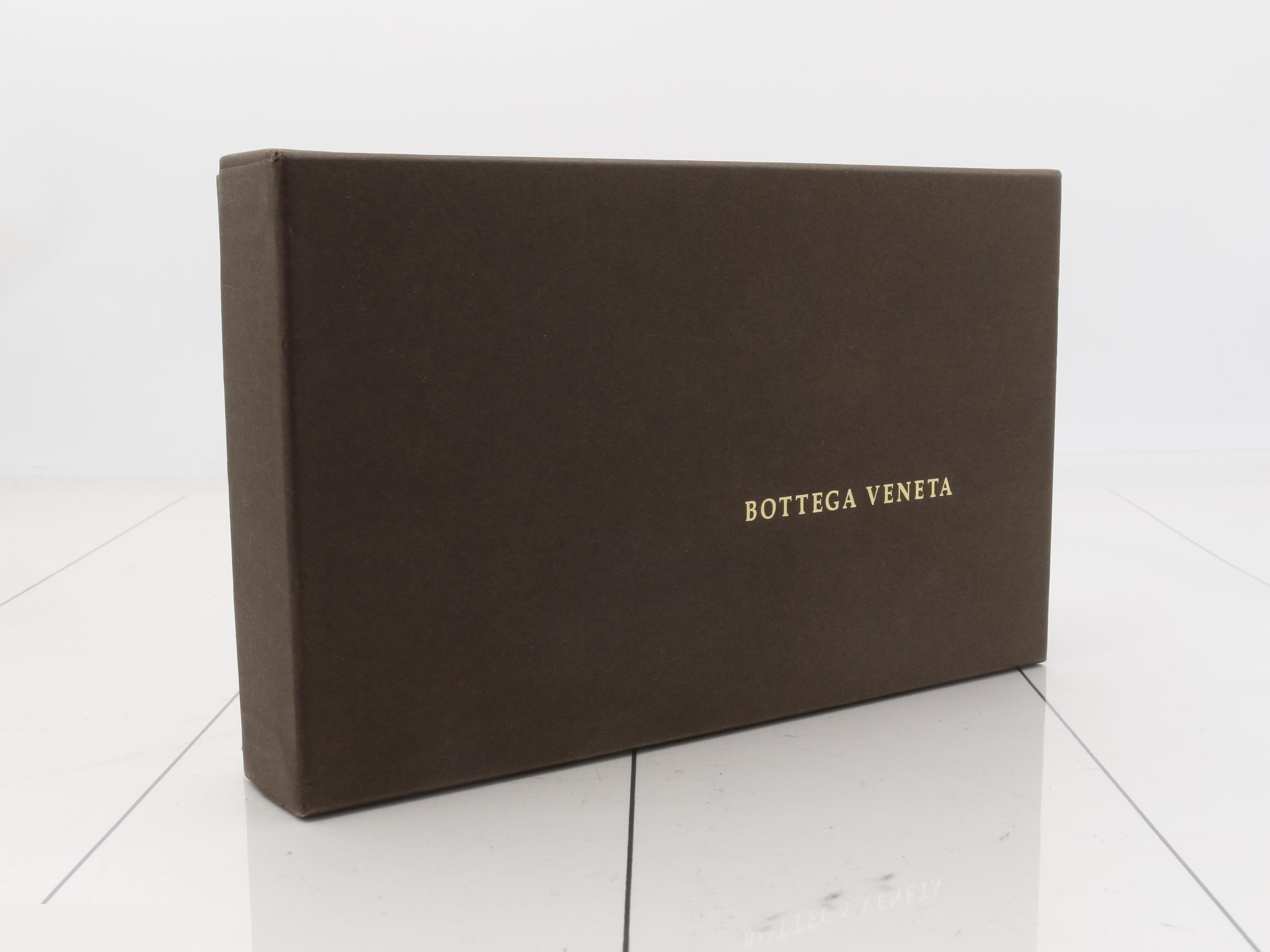 Intrecciato Double Zipper Long Wallet — view 5