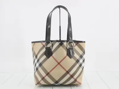 Other lines: Bags and tote bags