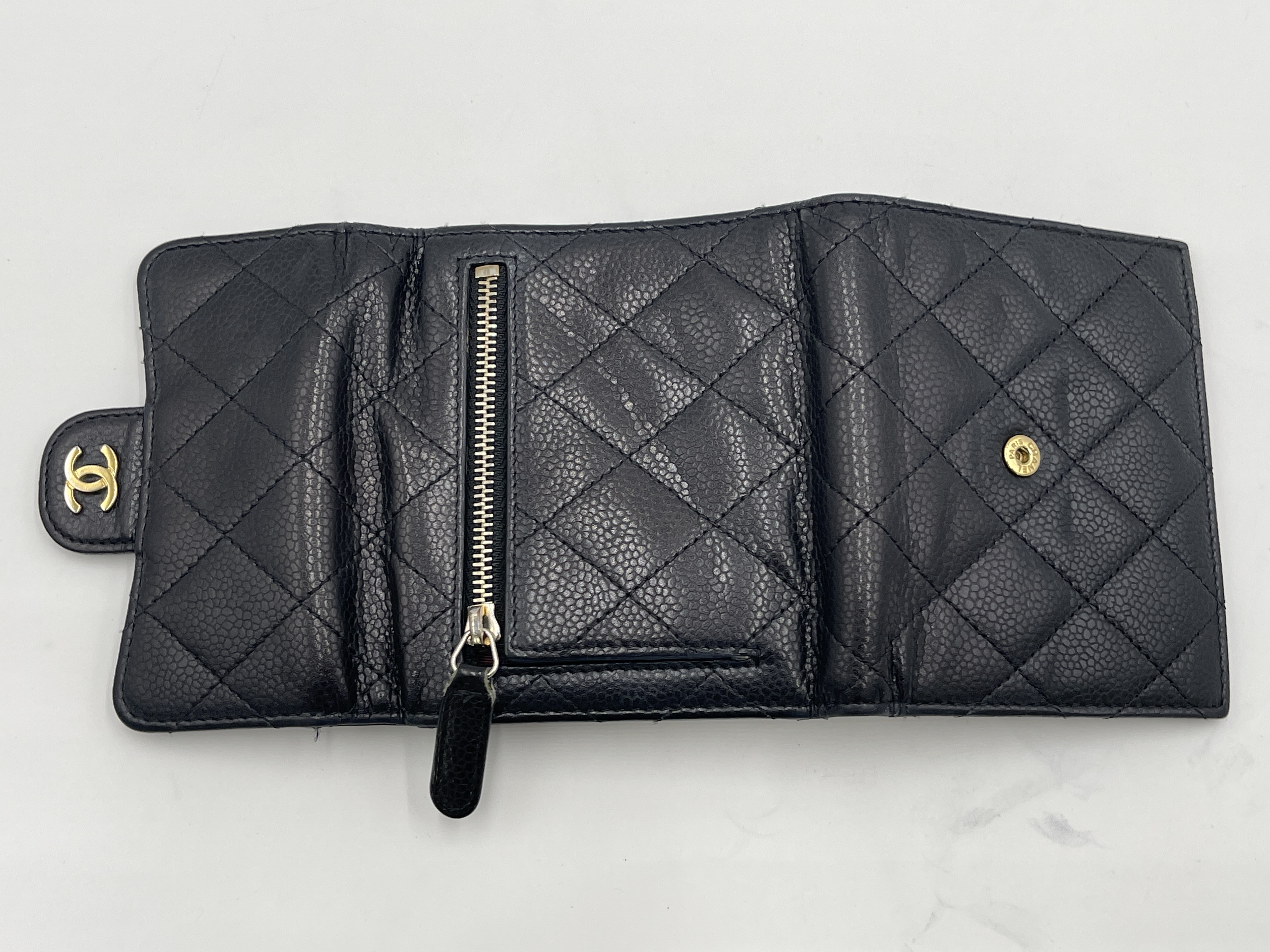 Matelassé Caviar Skin Compact Wallet, Black with Gold Hardware, 21882157 (Wallet) — view 10
