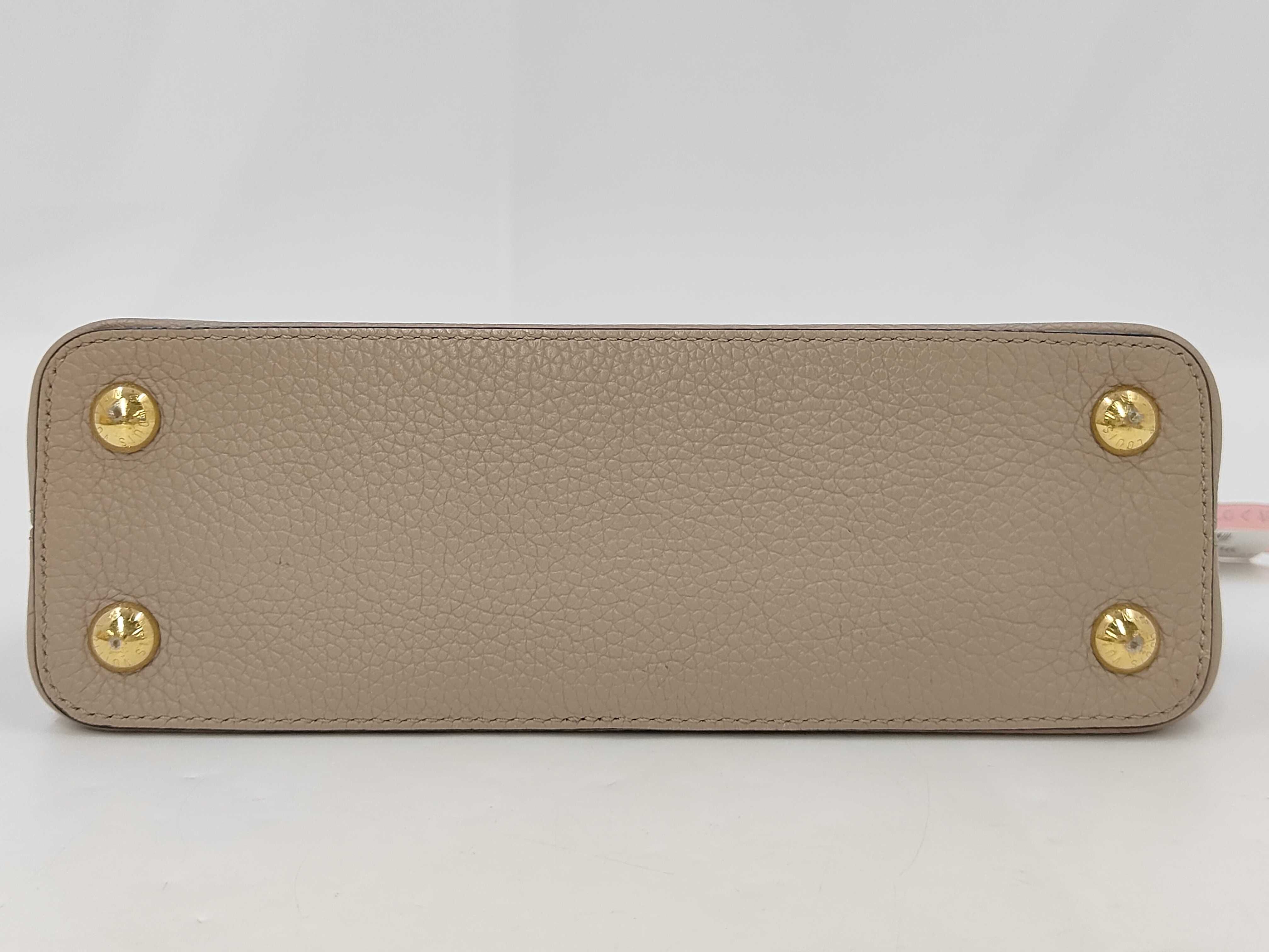 Capucines BB Handbag — view 4