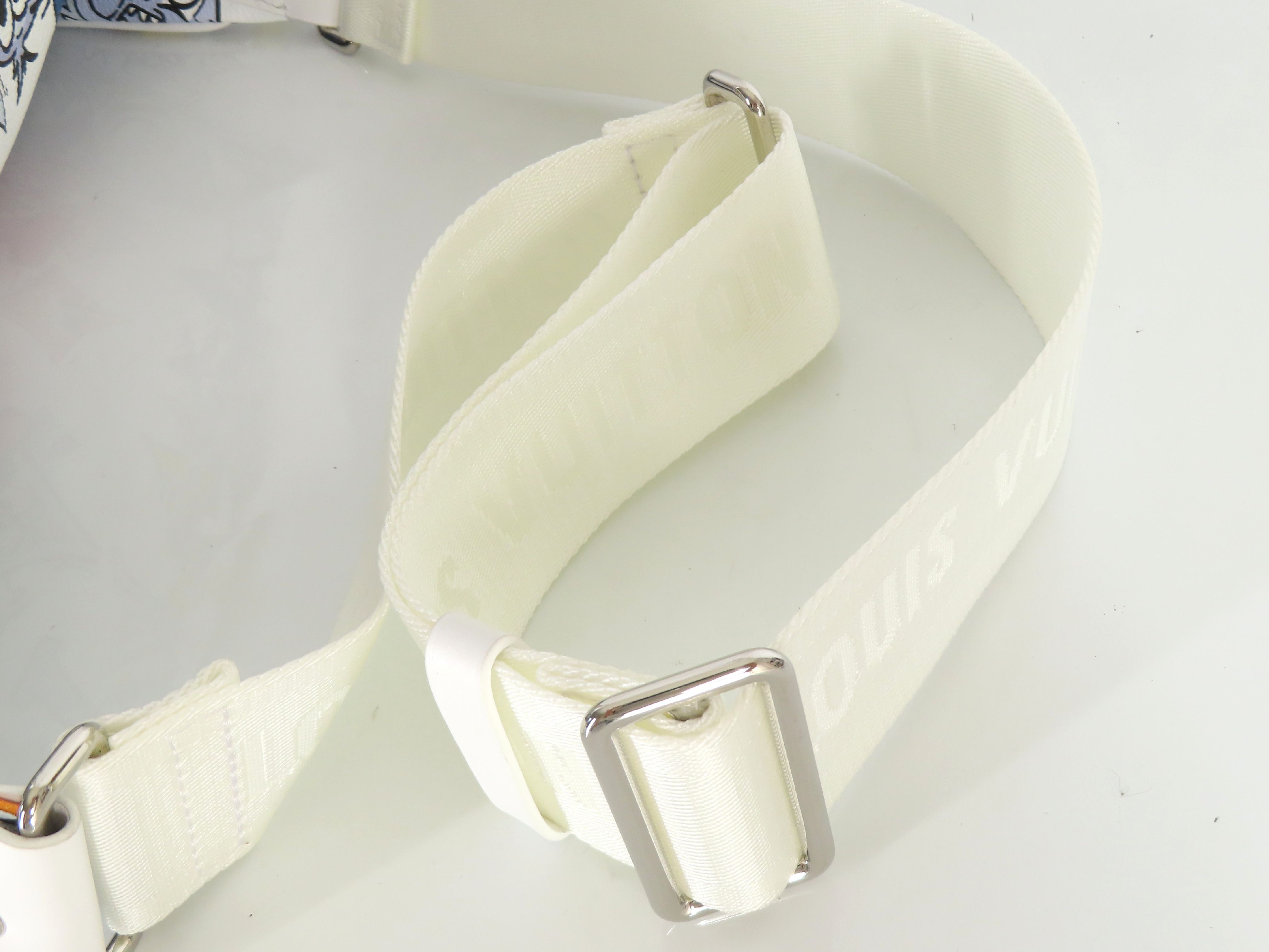Monogram Comic Bum Bag Multi-Pocket IC M21853 Waist Bag — view 3