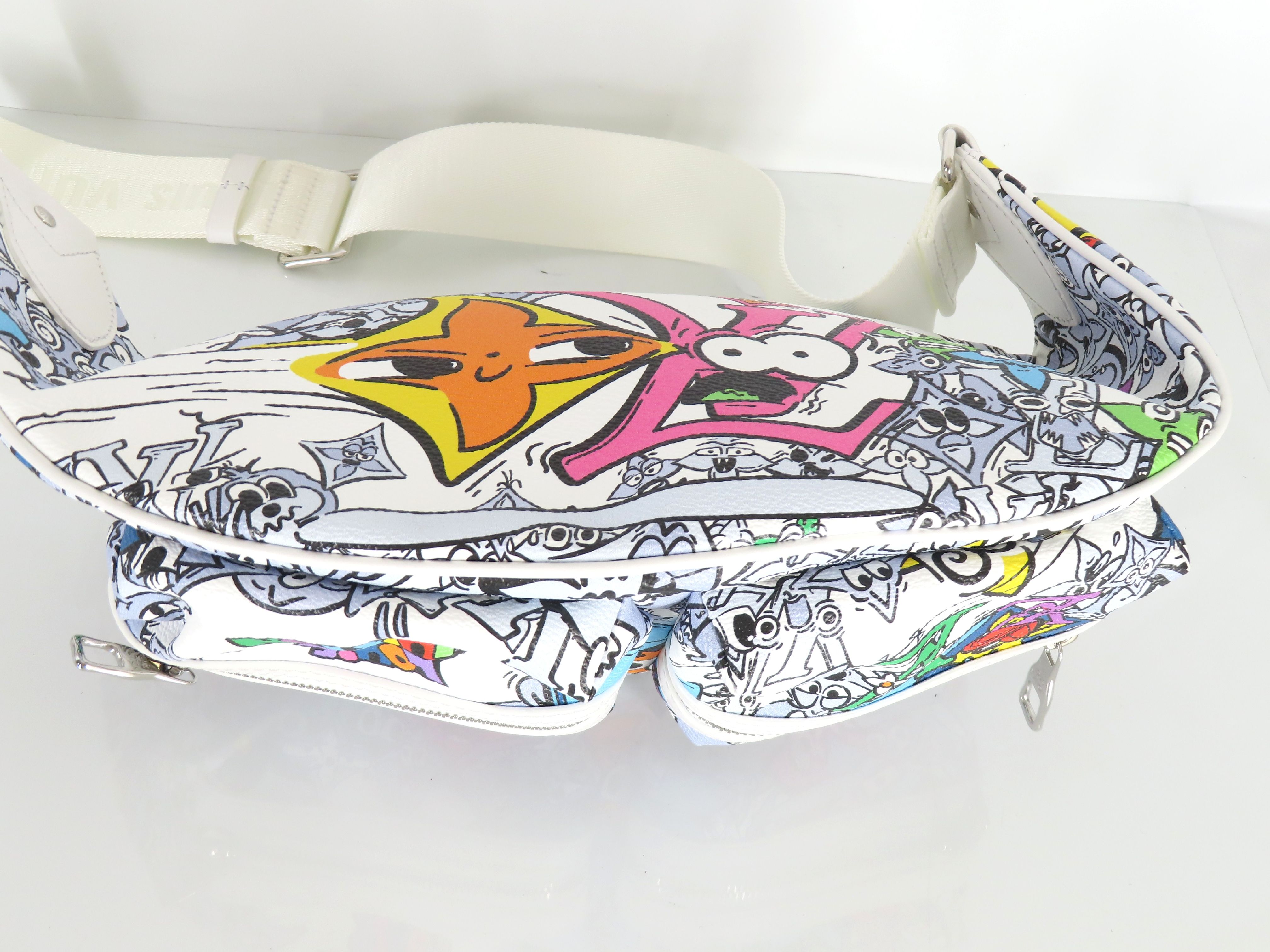 Monogram Comic Bum Bag Multi-Pocket IC M21853 Waist Bag — view 7