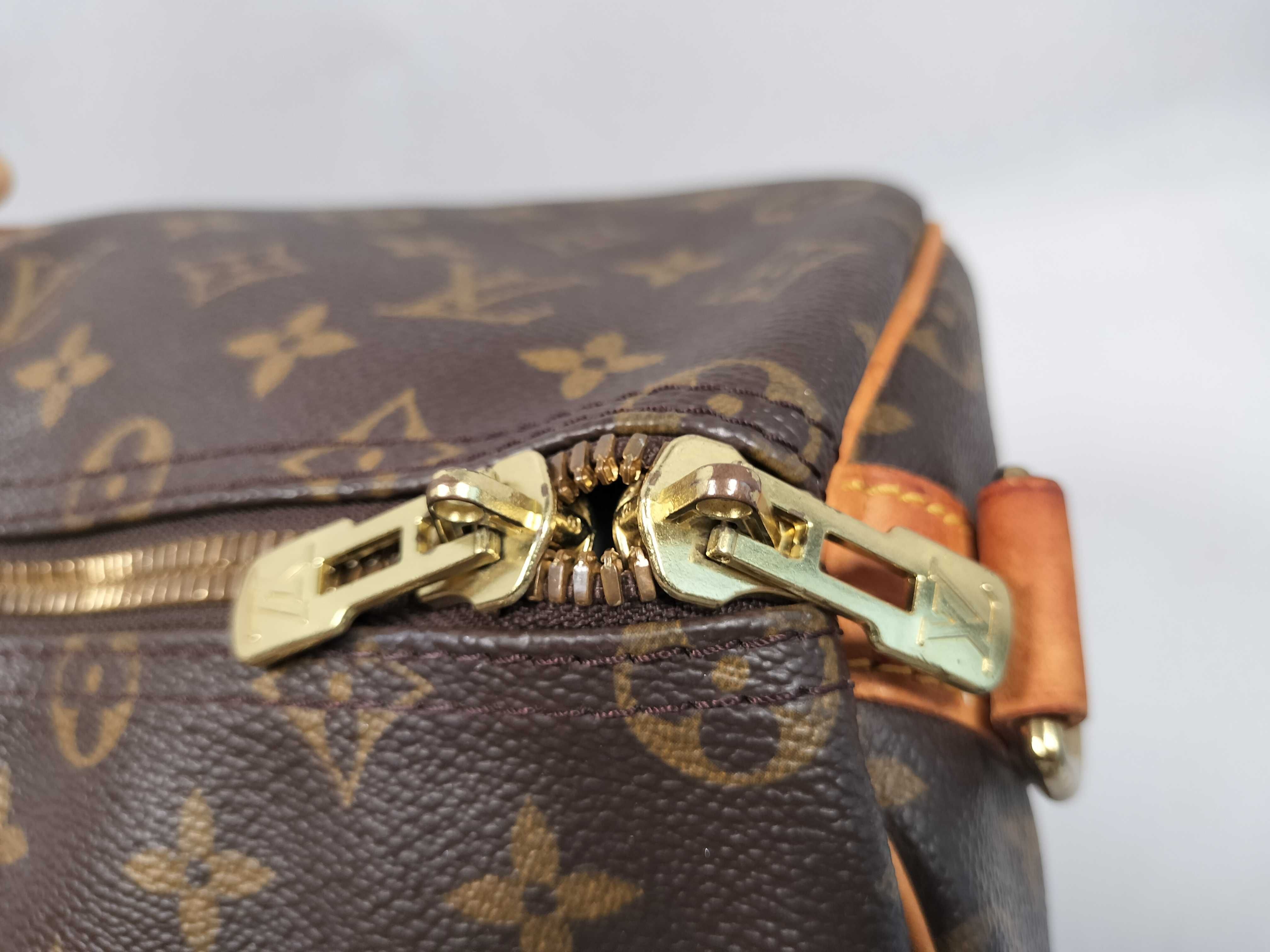 Monogram LV Monogram Keepall Boston Bag — view 9