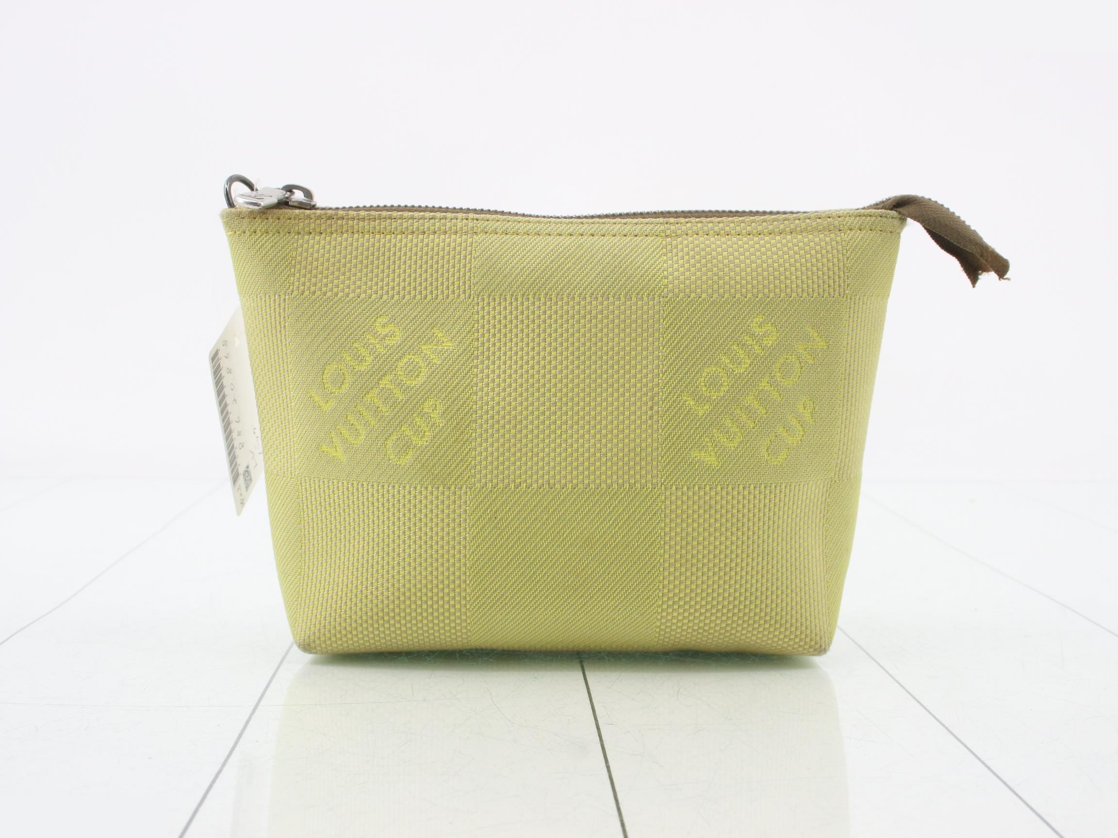 Volunteer - Lime Green
