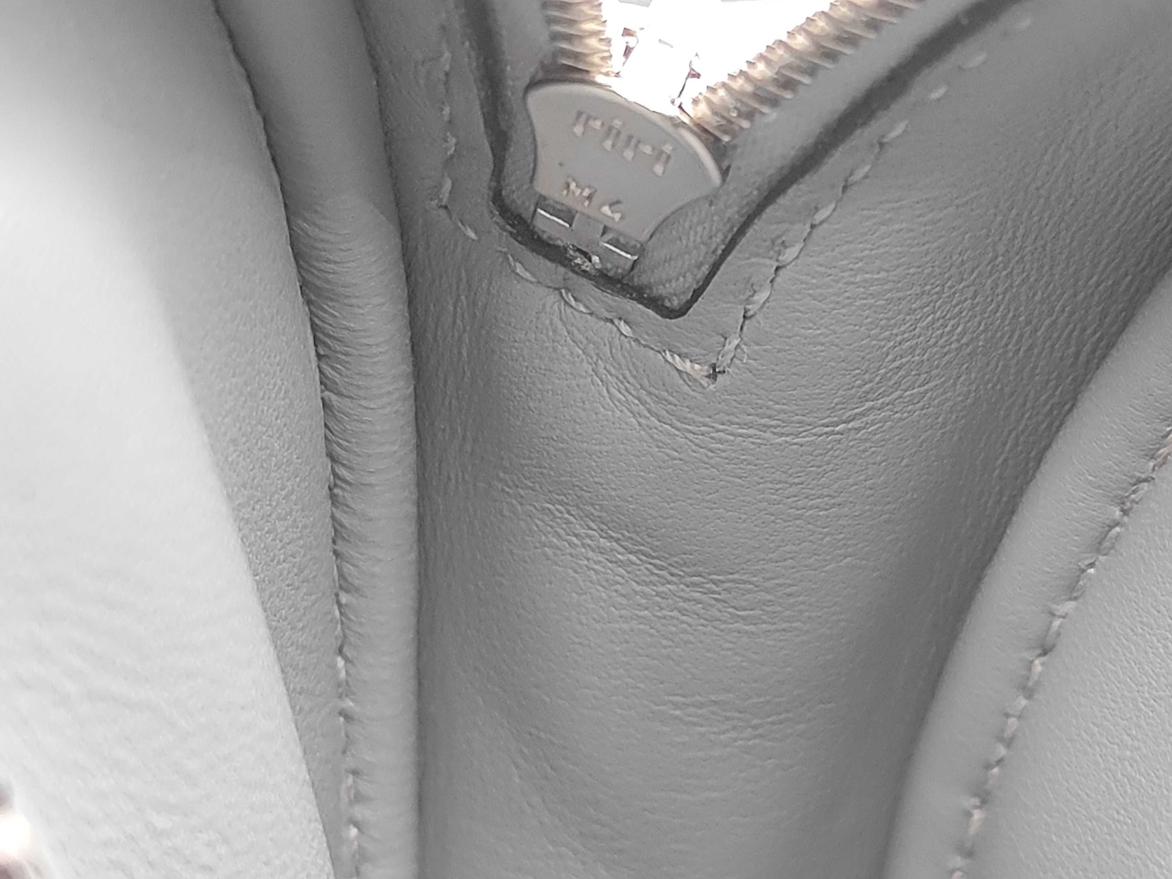 In-the-Loop Body W AM 001 UH Bag — view 13